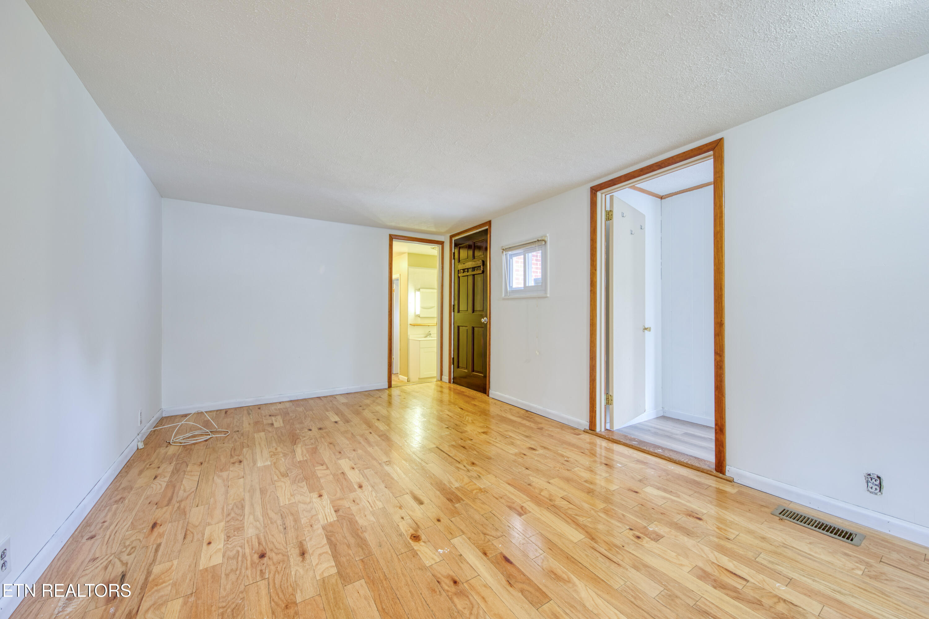 1308 Lawnville Road Kingston TN 37763