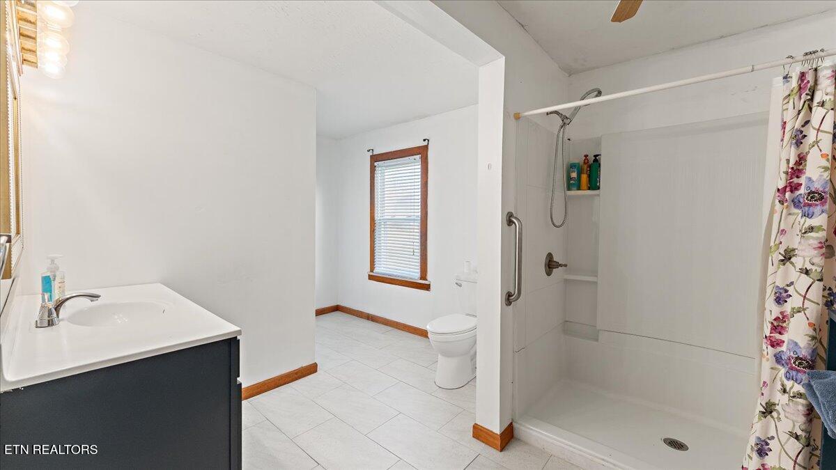 2956 Clover Hill Ridge Road Maryville TN 37801