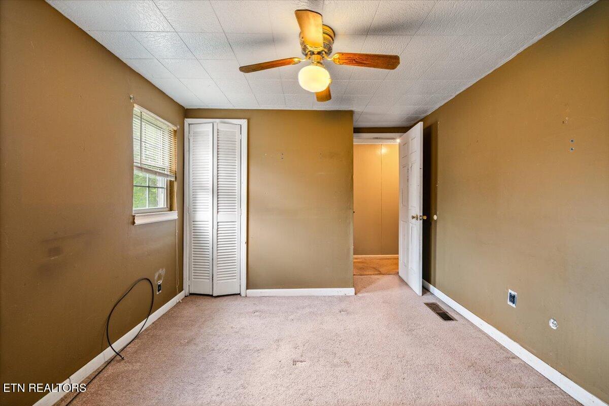 503 S Indiana Avenue Lafollette TN 37766