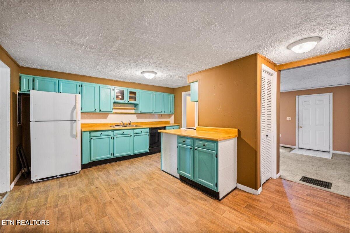 503 S Indiana Avenue Lafollette TN 37766