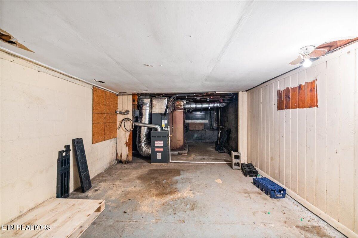 503 S Indiana Avenue Lafollette TN 37766