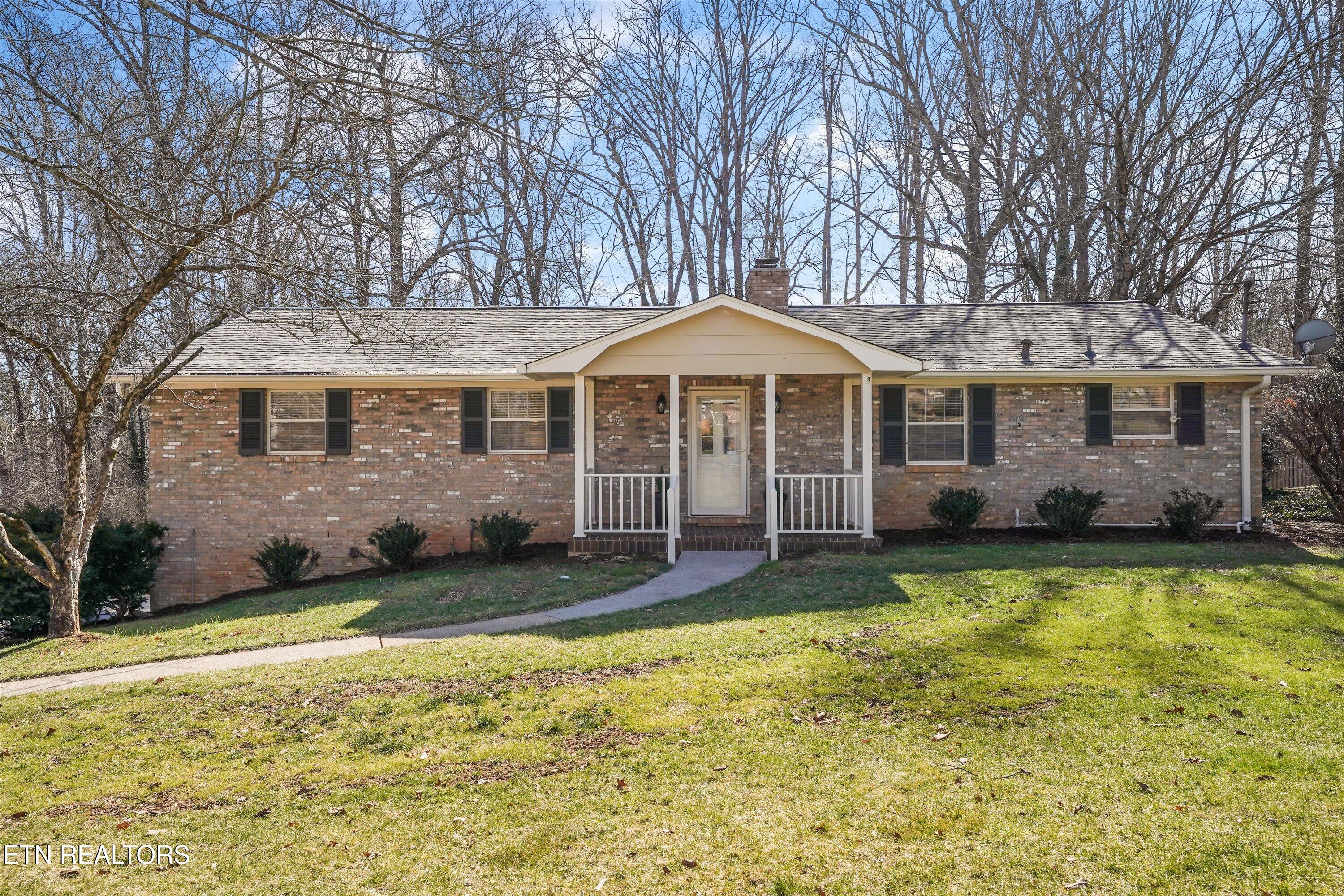 7832 Luxmore Drive Knoxville TN 37919