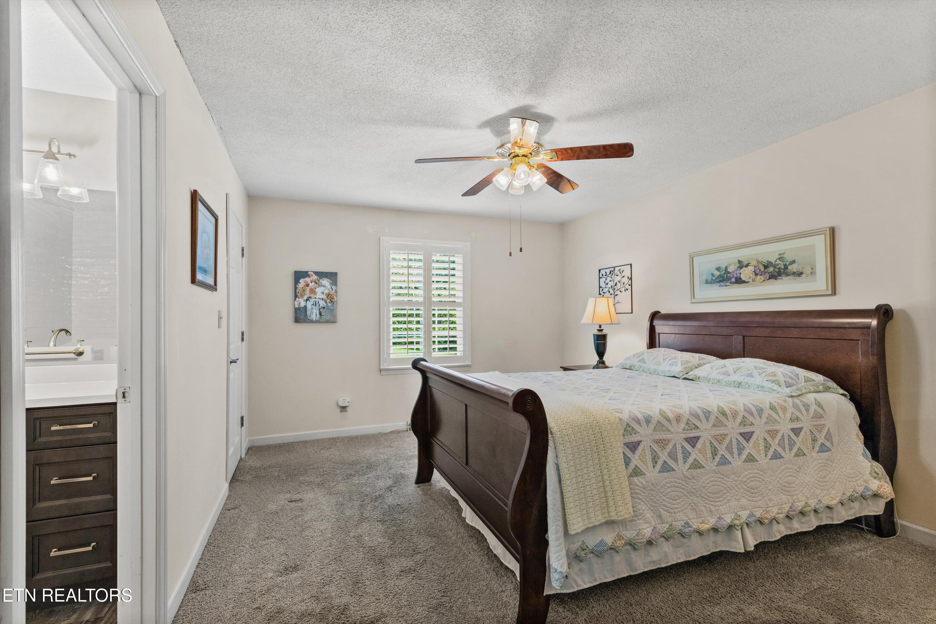 5702 Dogwood Road Knoxville TN 37918