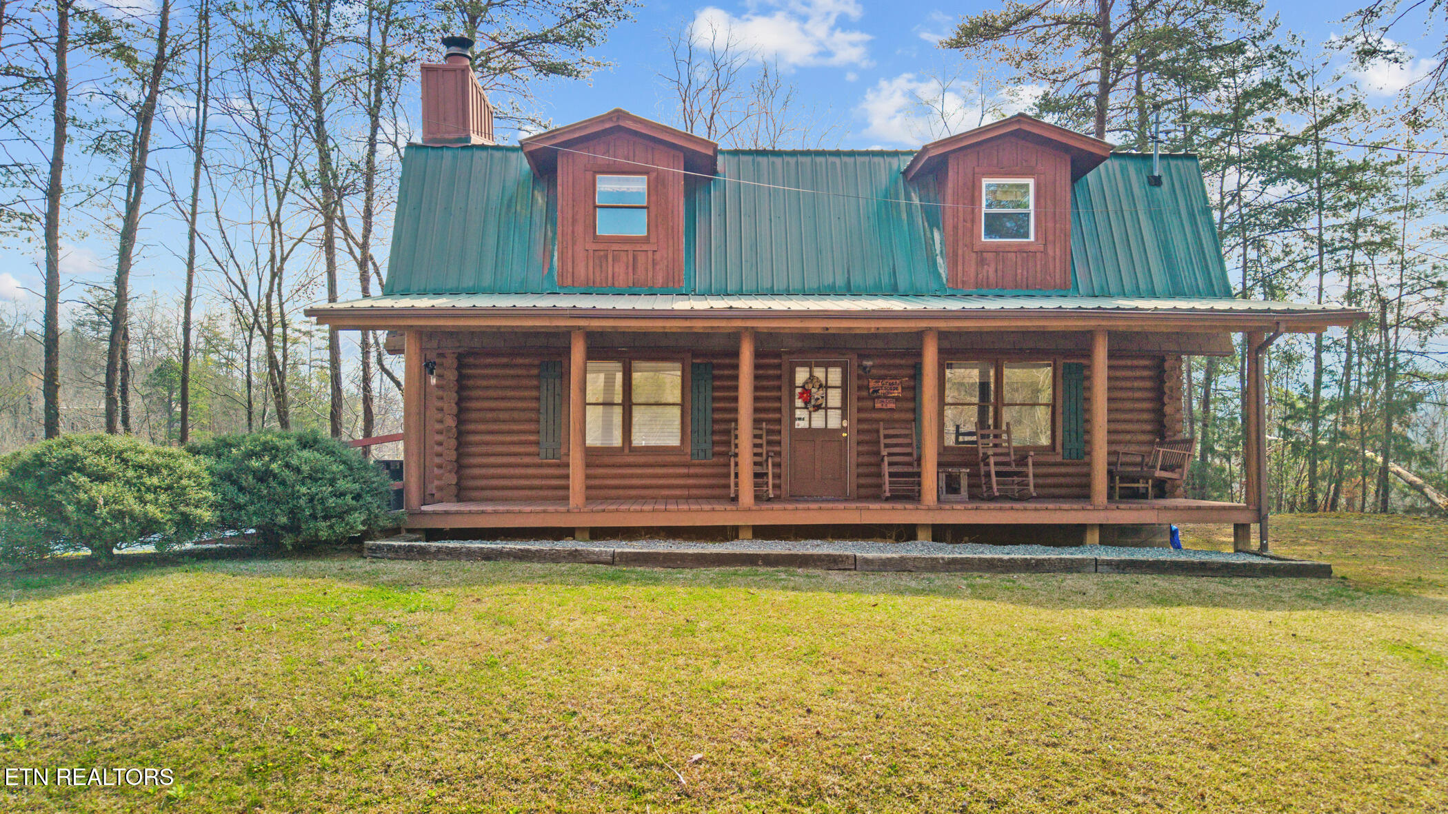1736 Walker Trail Sevierville TN 37876