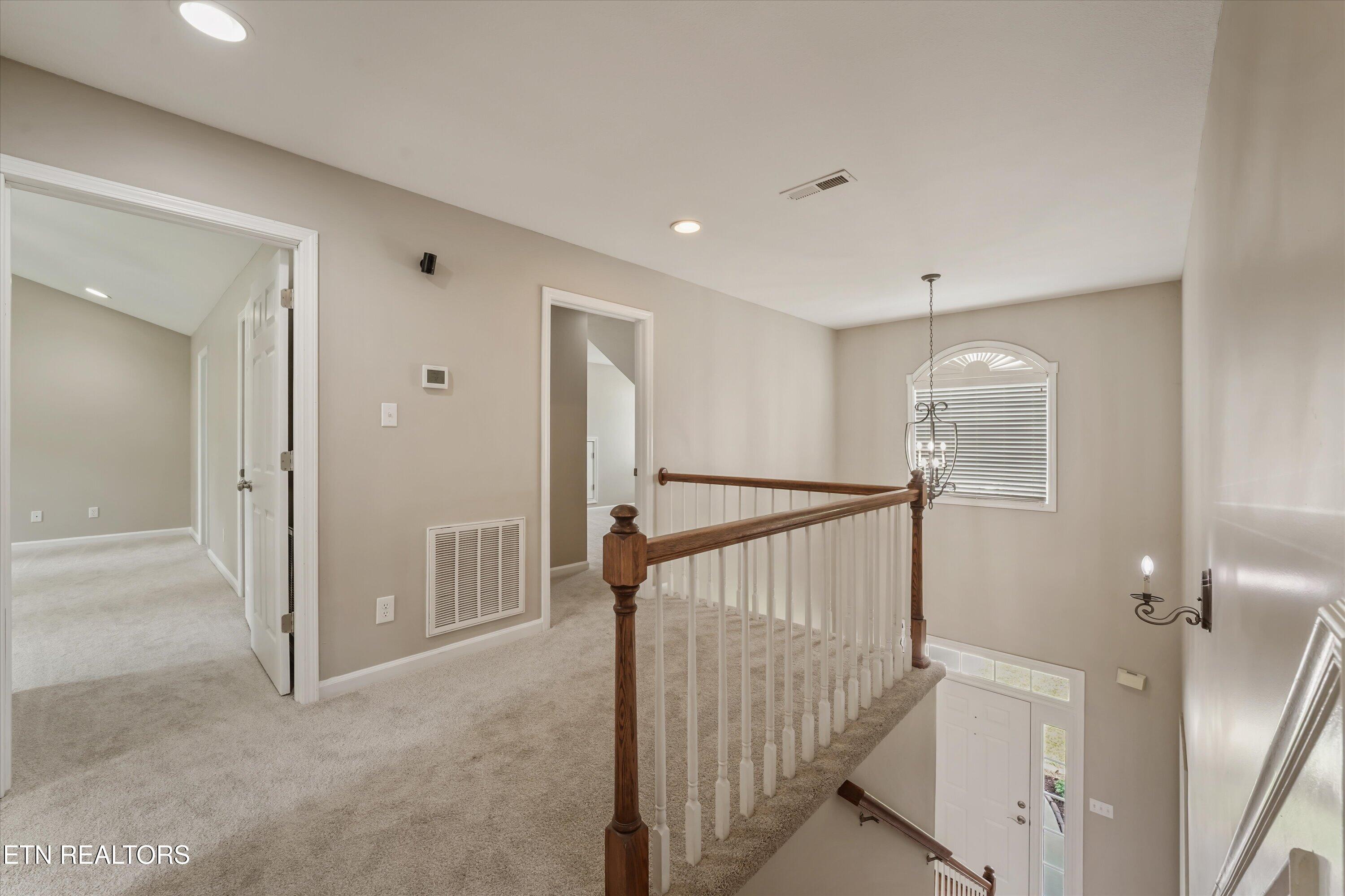1620 Spring Oak Lane Lenoir City TN 37772