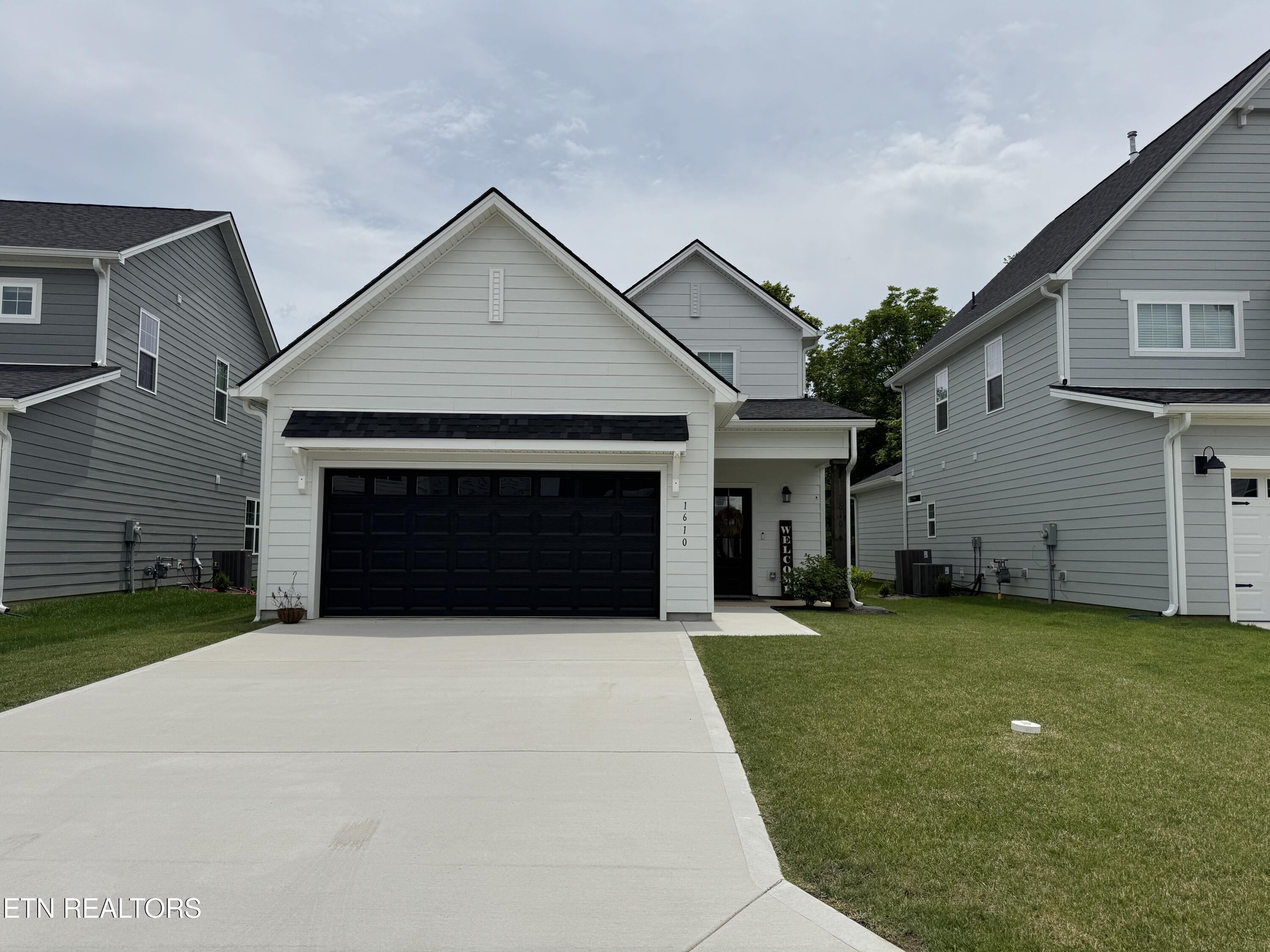1610 Spring Berry Lane Knoxville TN 37924