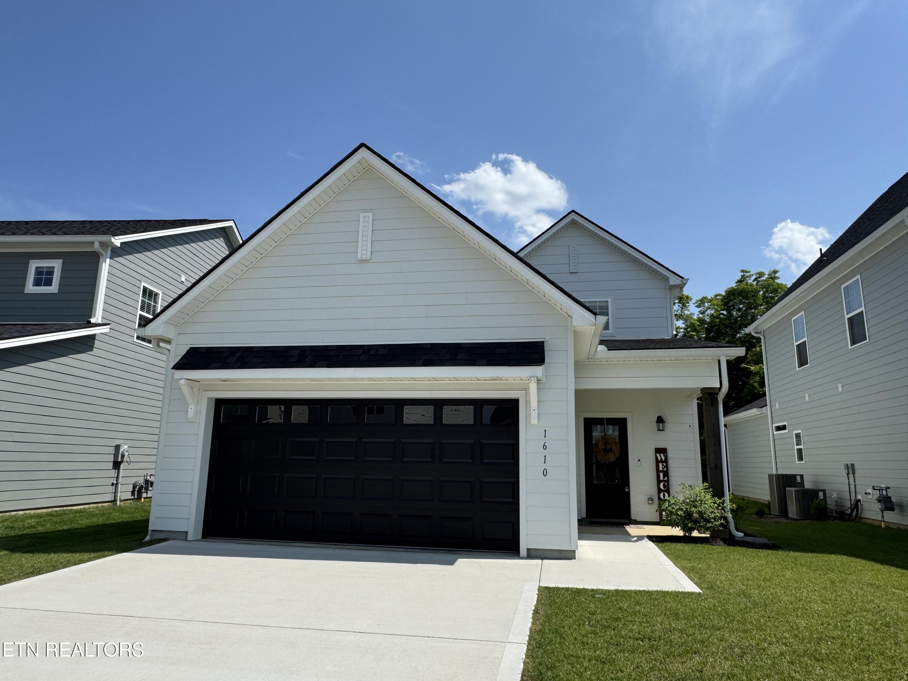 1610 Spring Berry Lane Knoxville TN 37924