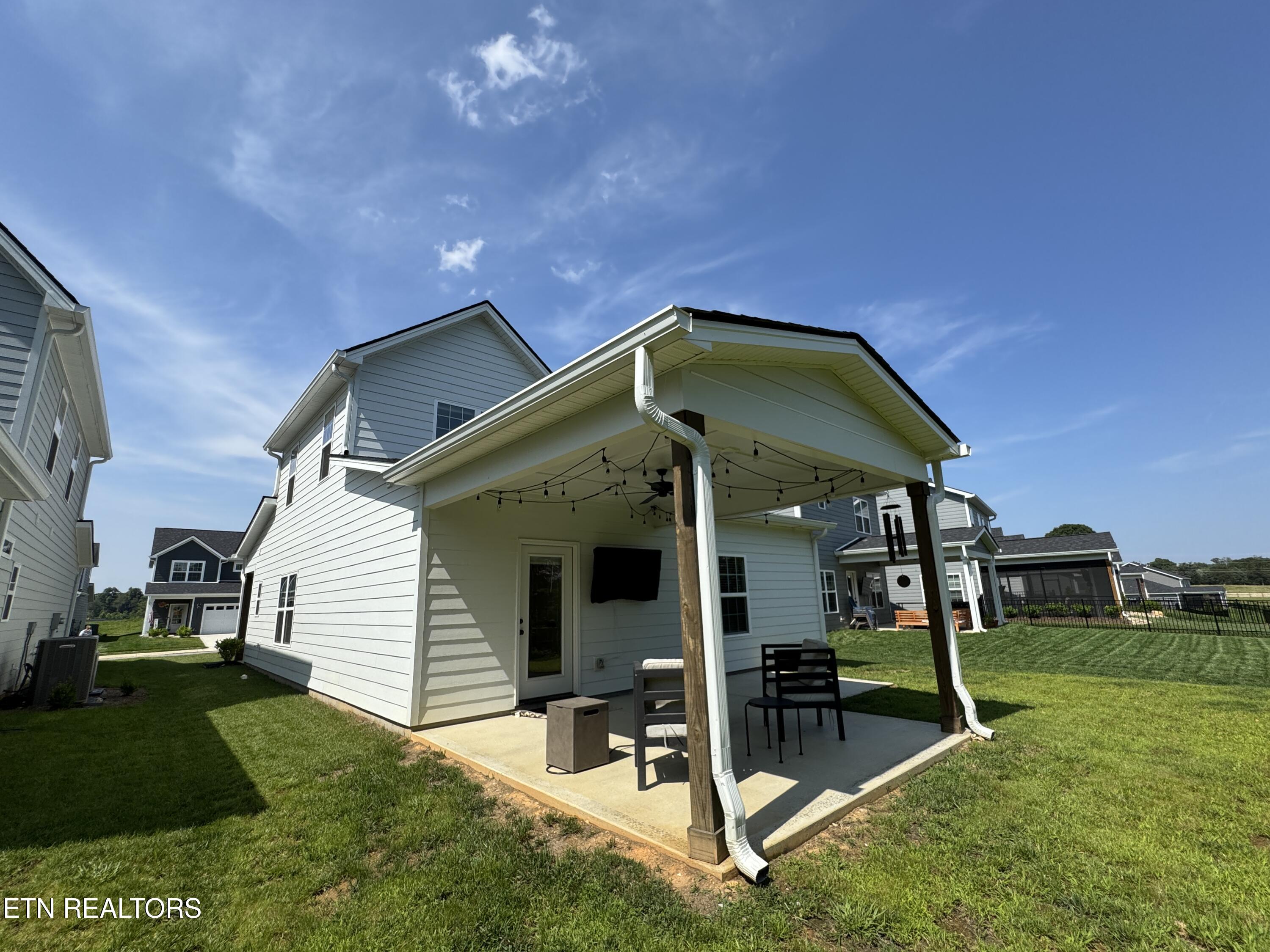 1610 Spring Berry Lane Knoxville TN 37924