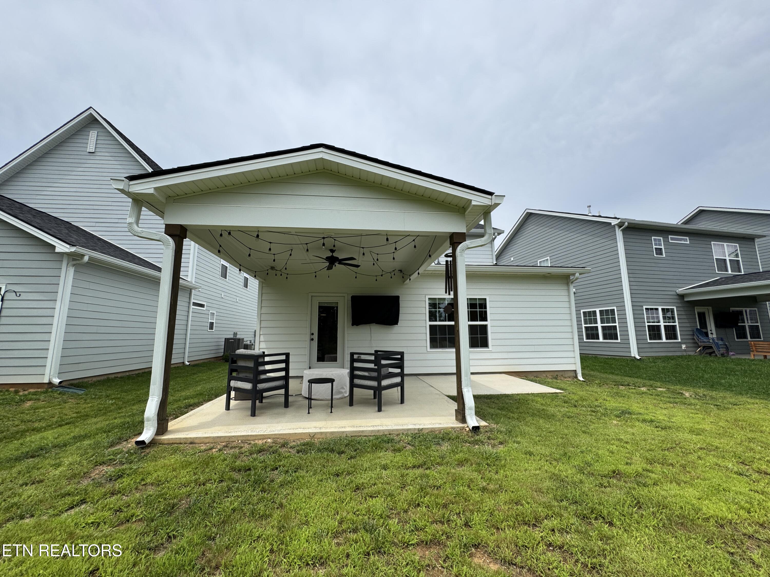 1610 Spring Berry Lane Knoxville TN 37924