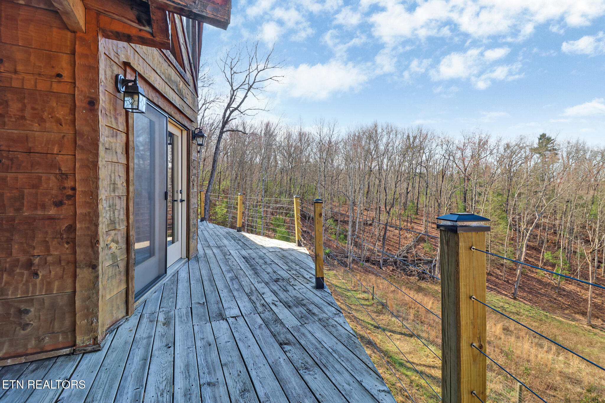 731 John J Smith Road Oneida TN 37841