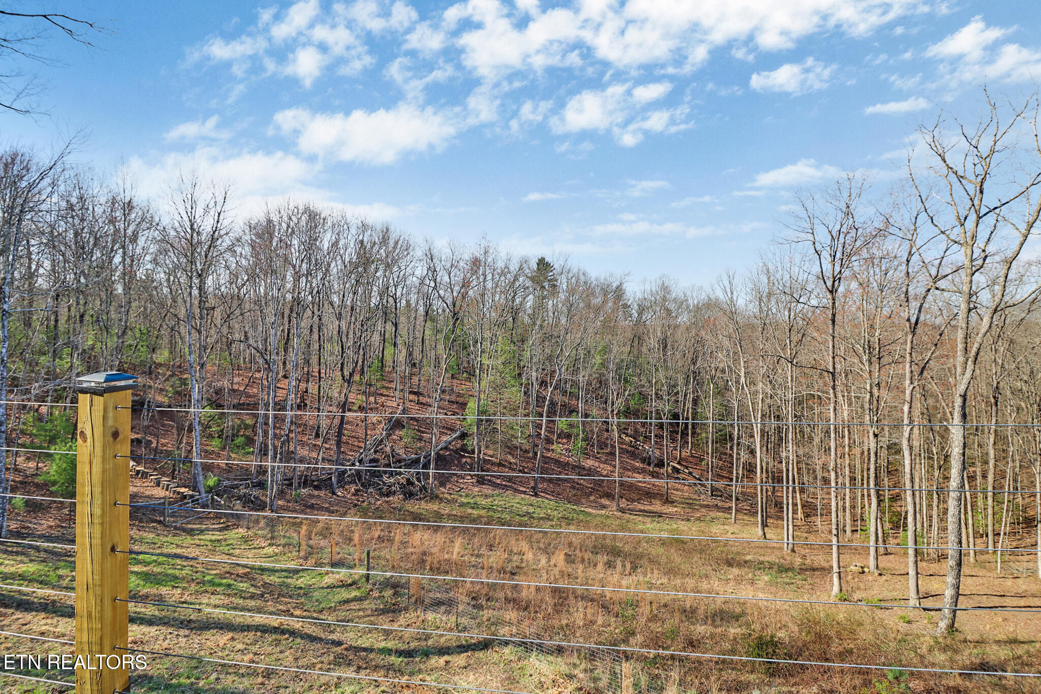 731 John J Smith Road Oneida TN 37841