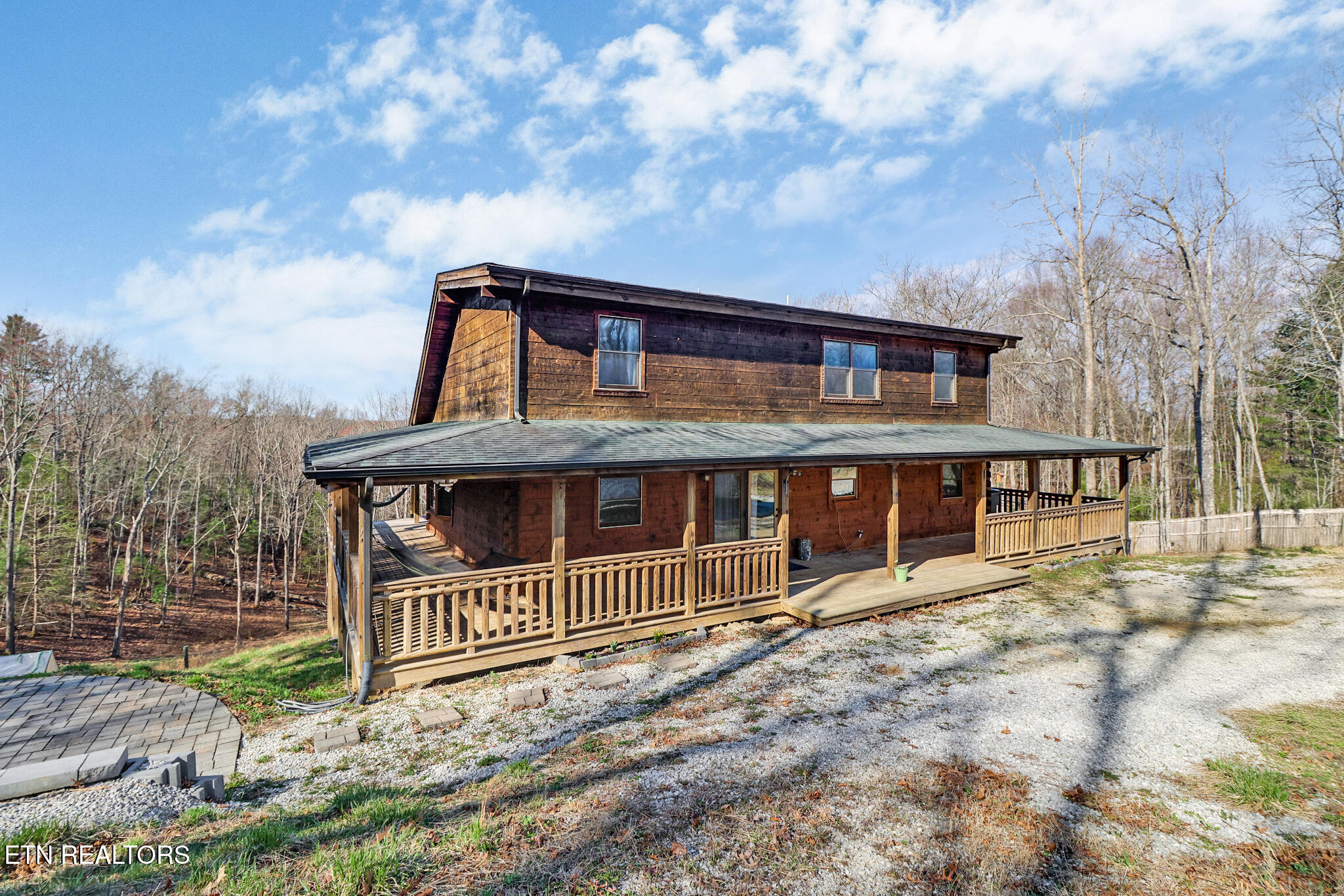 731 John J Smith Road Oneida TN 37841
