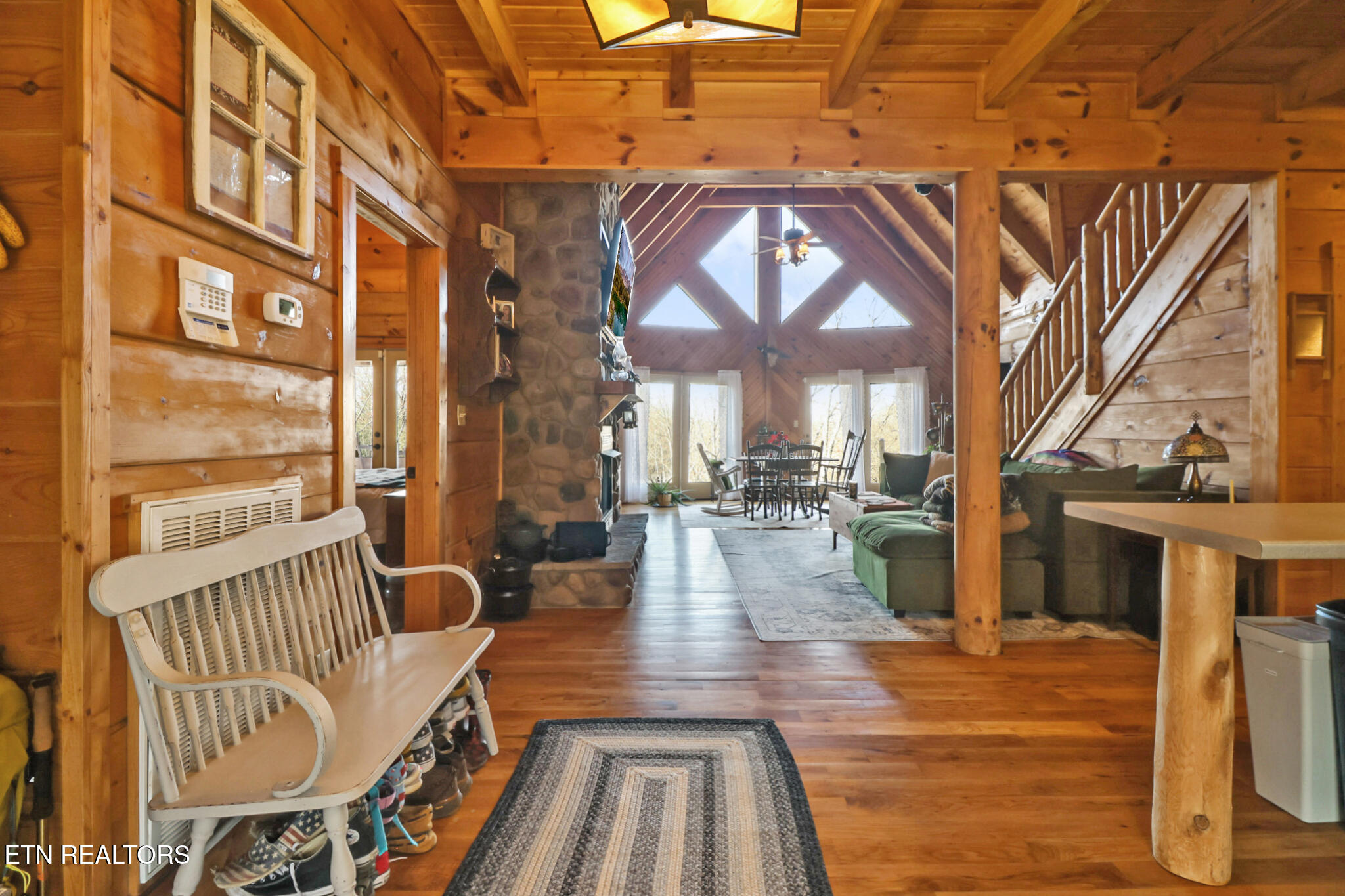 731 John J Smith Road Oneida TN 37841