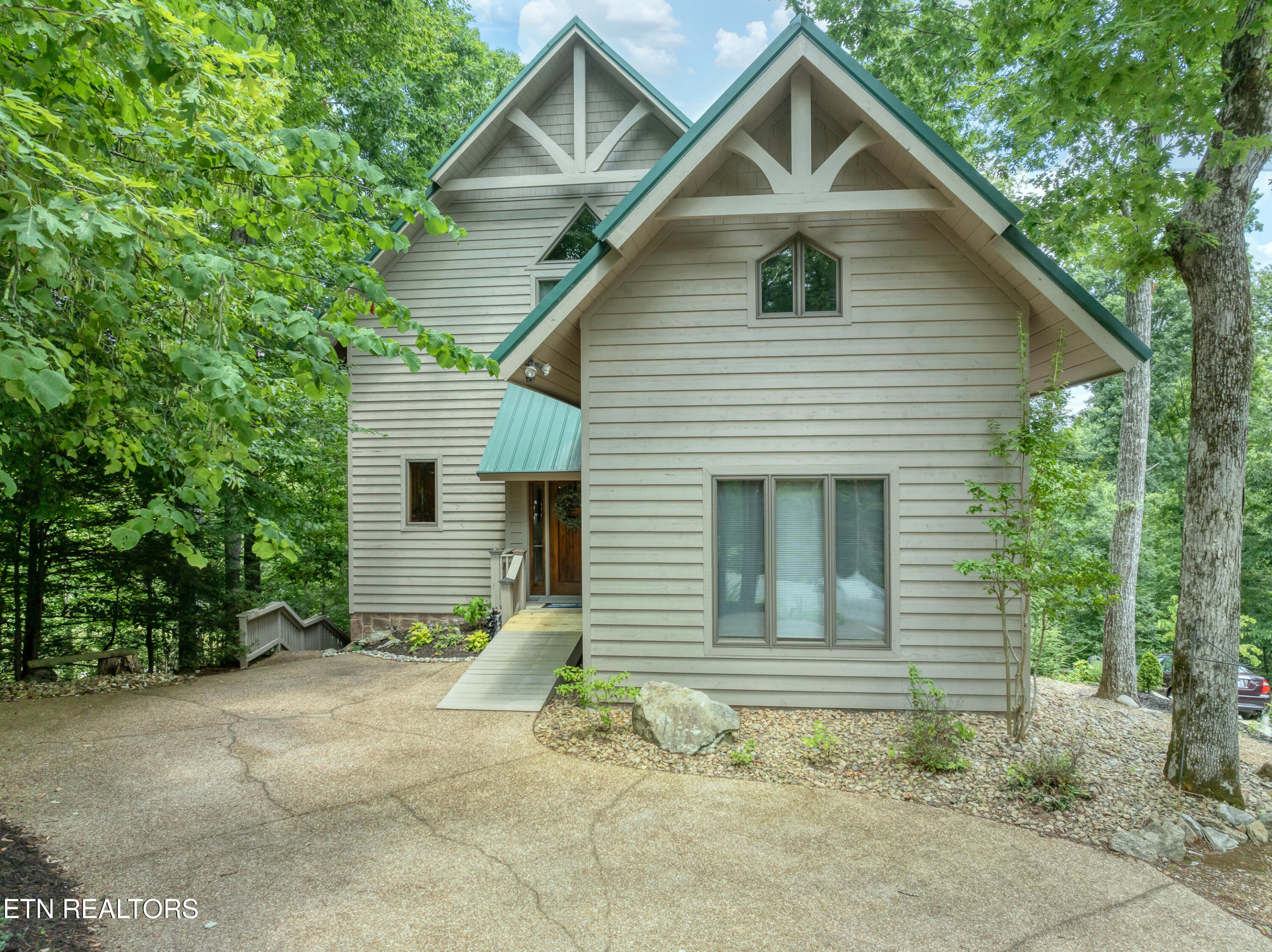 374 Laurel Road Townsend TN 37882
