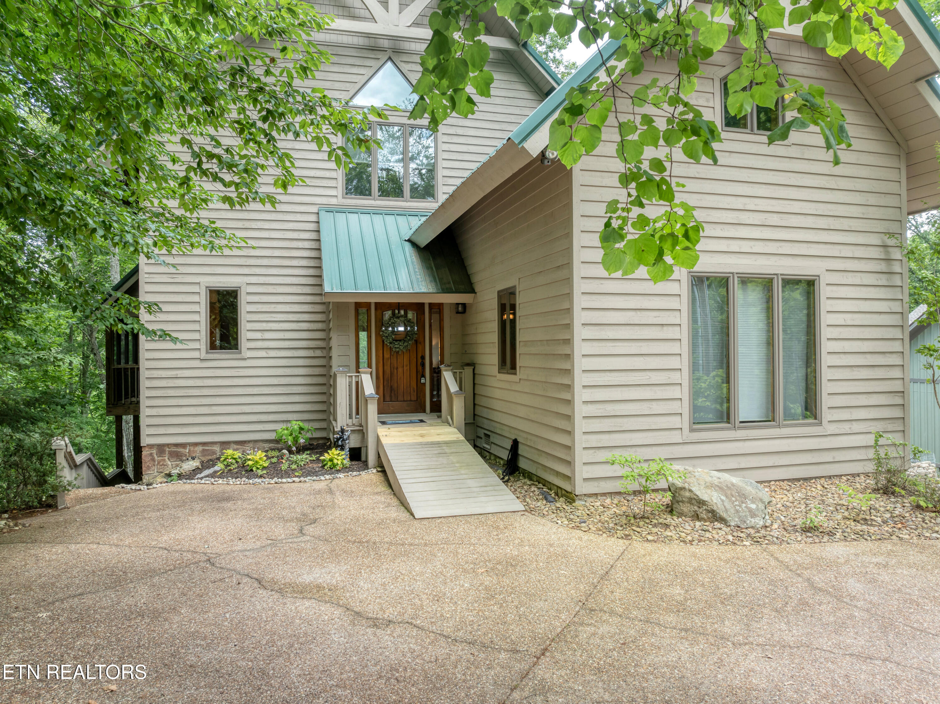 374 Laurel Road Townsend TN 37882