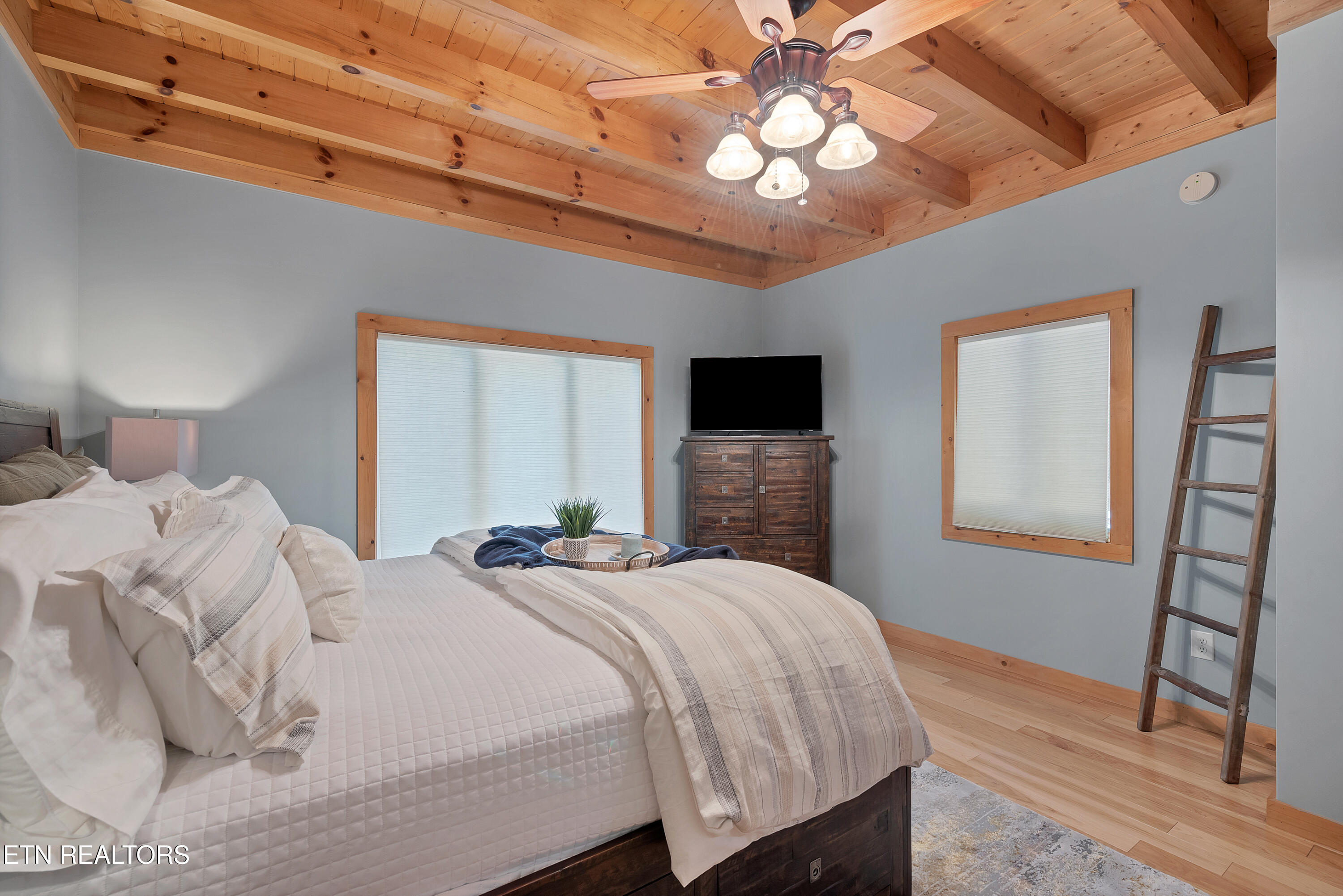 374 Laurel Road Townsend TN 37882