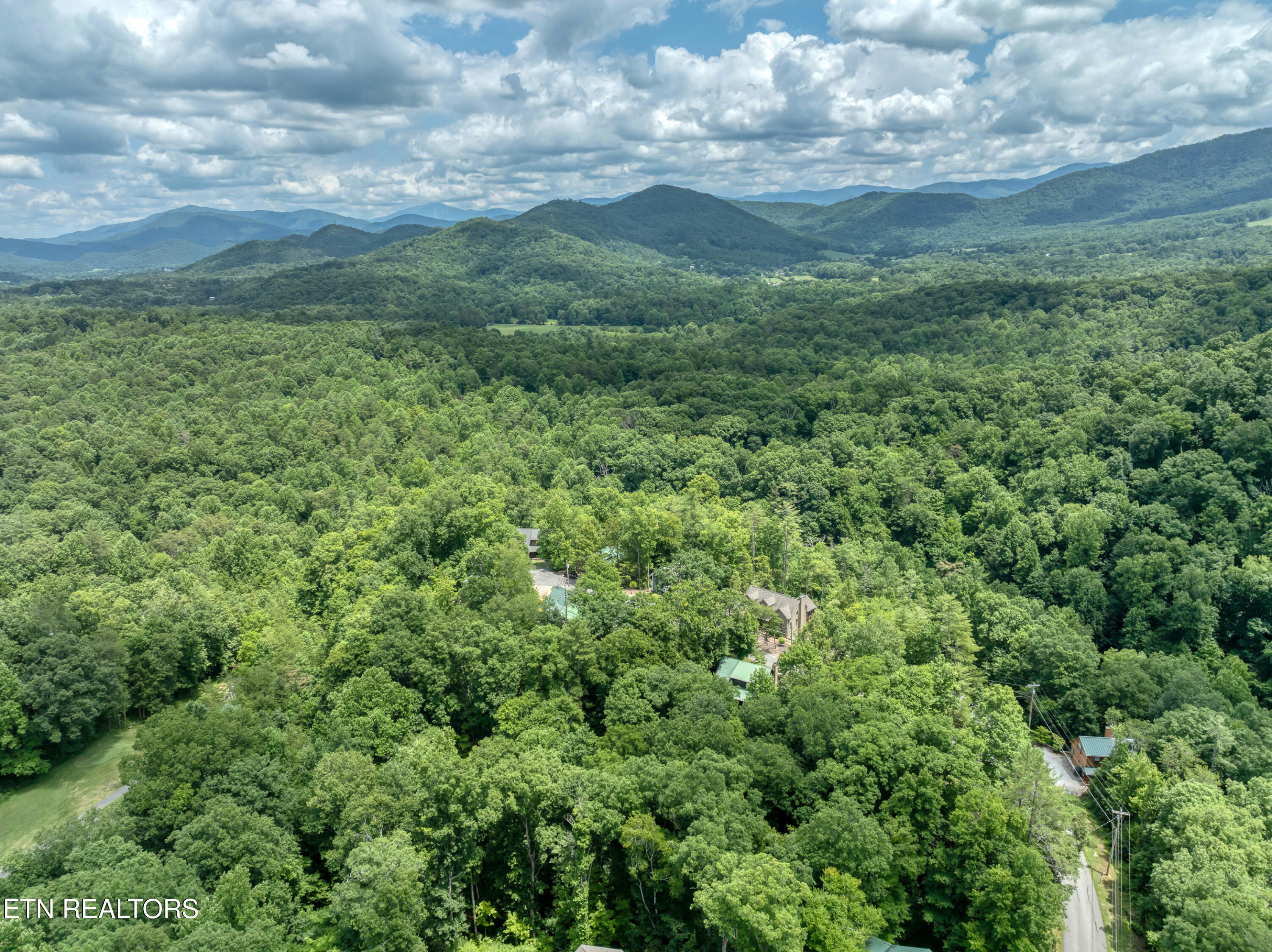 374 Laurel Road Townsend TN 37882