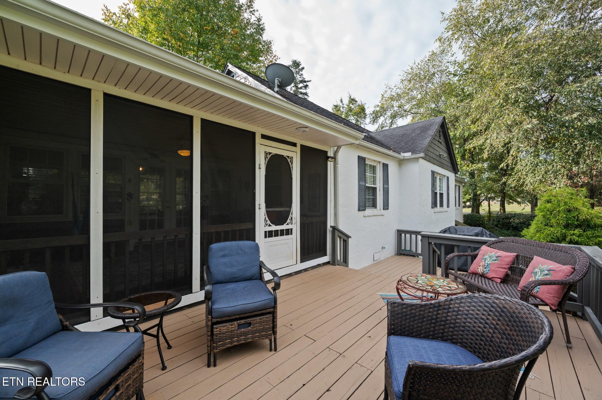 1103 Cedar Lane Knoxville TN 37912