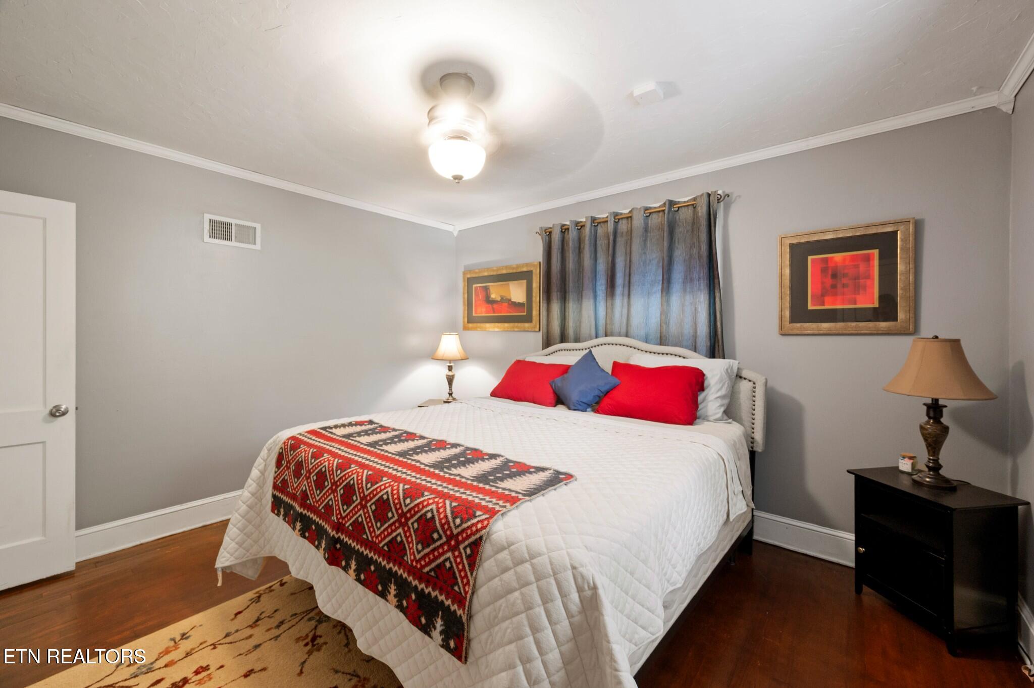 1103 Cedar Lane Knoxville TN 37912