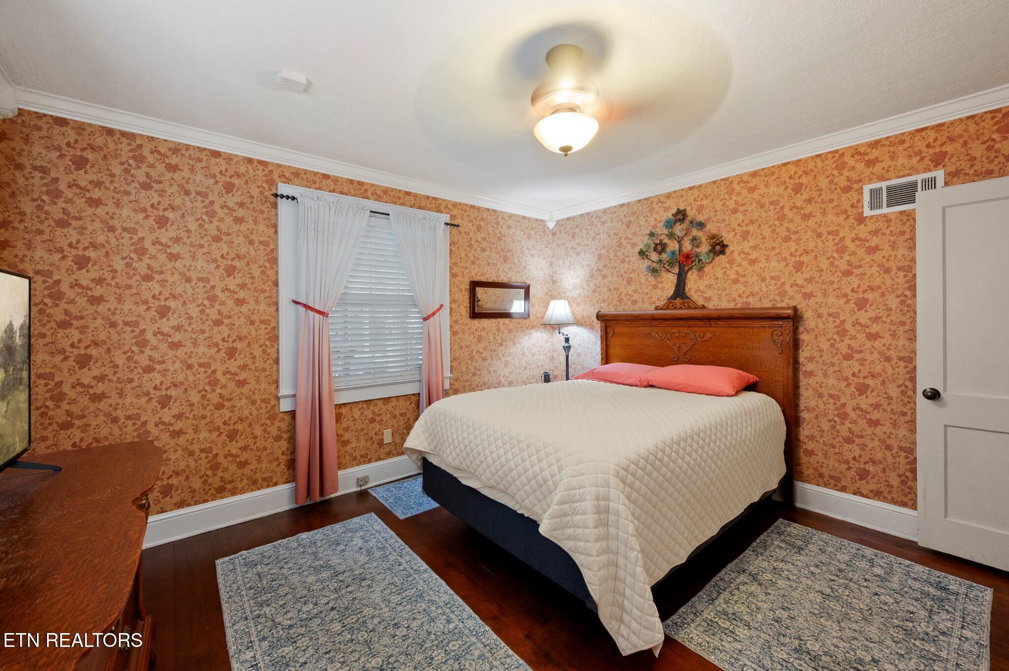 1103 Cedar Lane Knoxville TN 37912