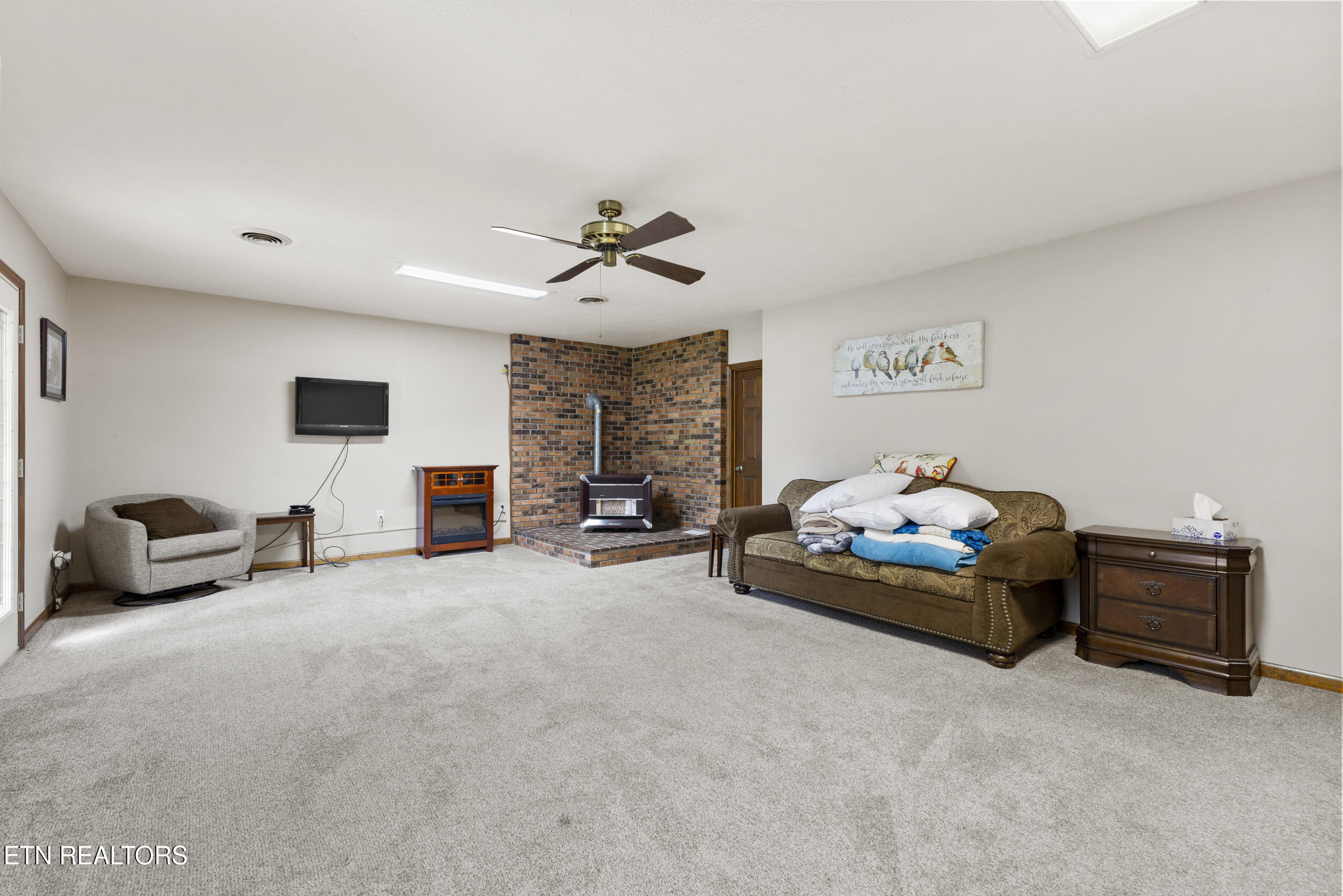 6262 Wintergreen Road Morristown TN 37814