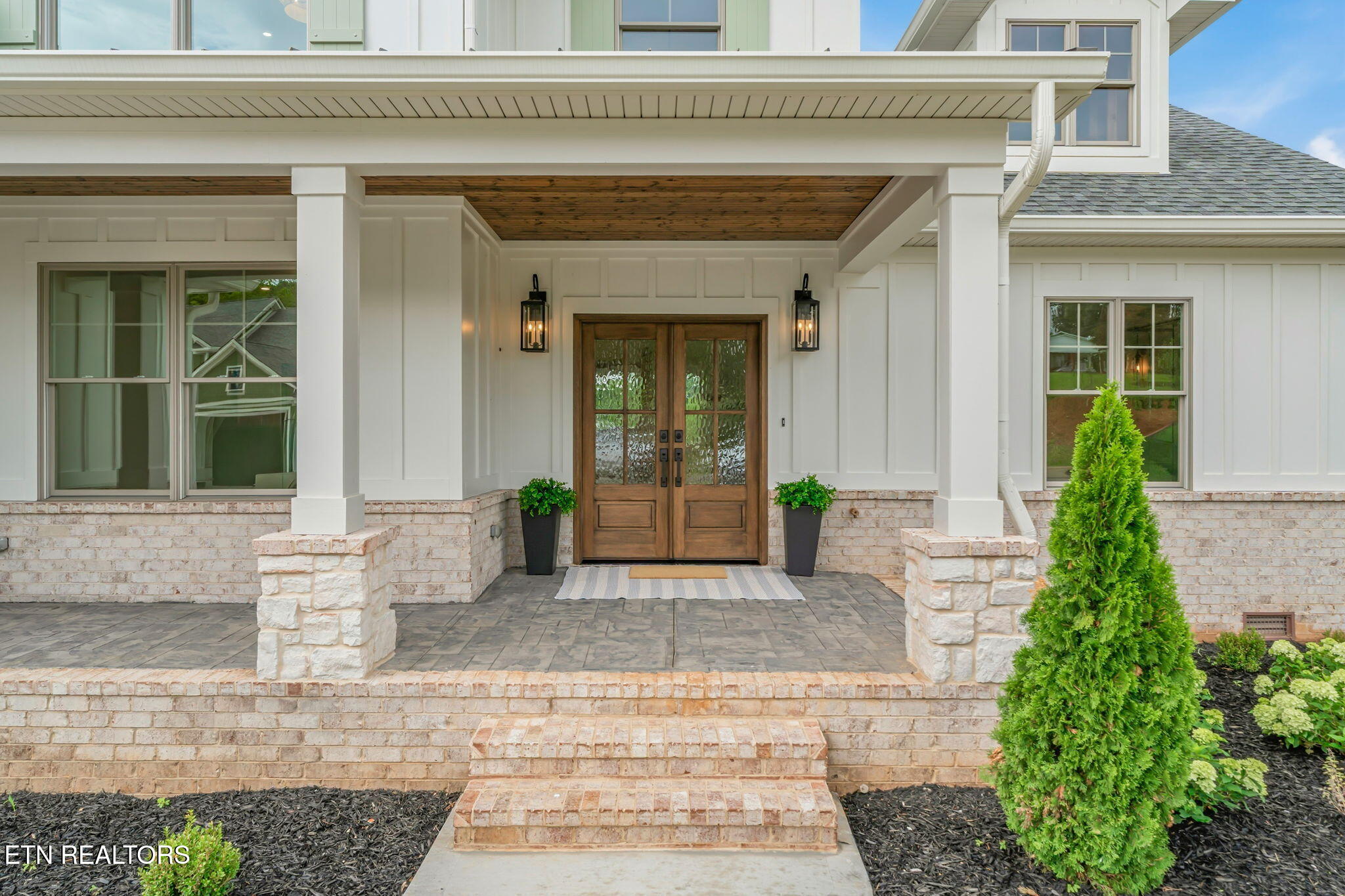 104 Cozy Manor Way Clinton TN 37716