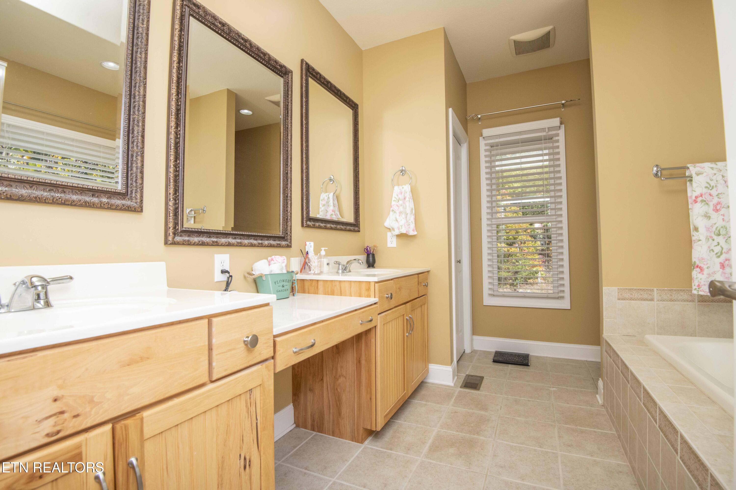 3814 Chilhowee Trail Maryville TN 37803