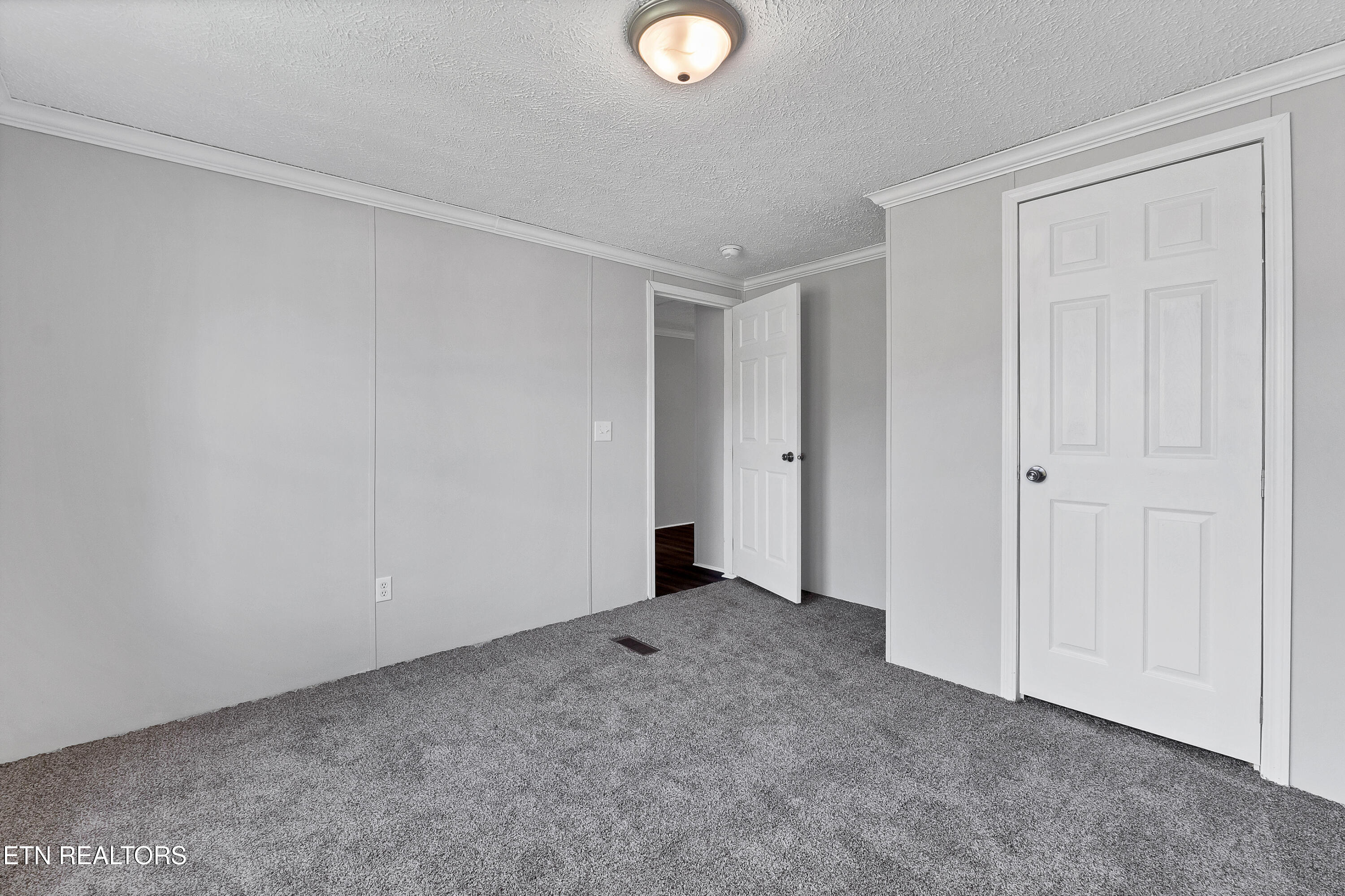 714 S Kingston Avenue Rockwood TN 37854