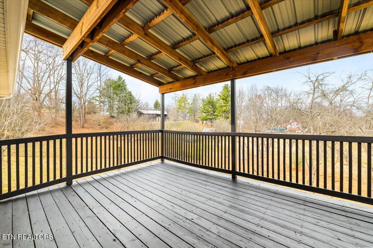 261 Lance Lane Lafollette TN 37766