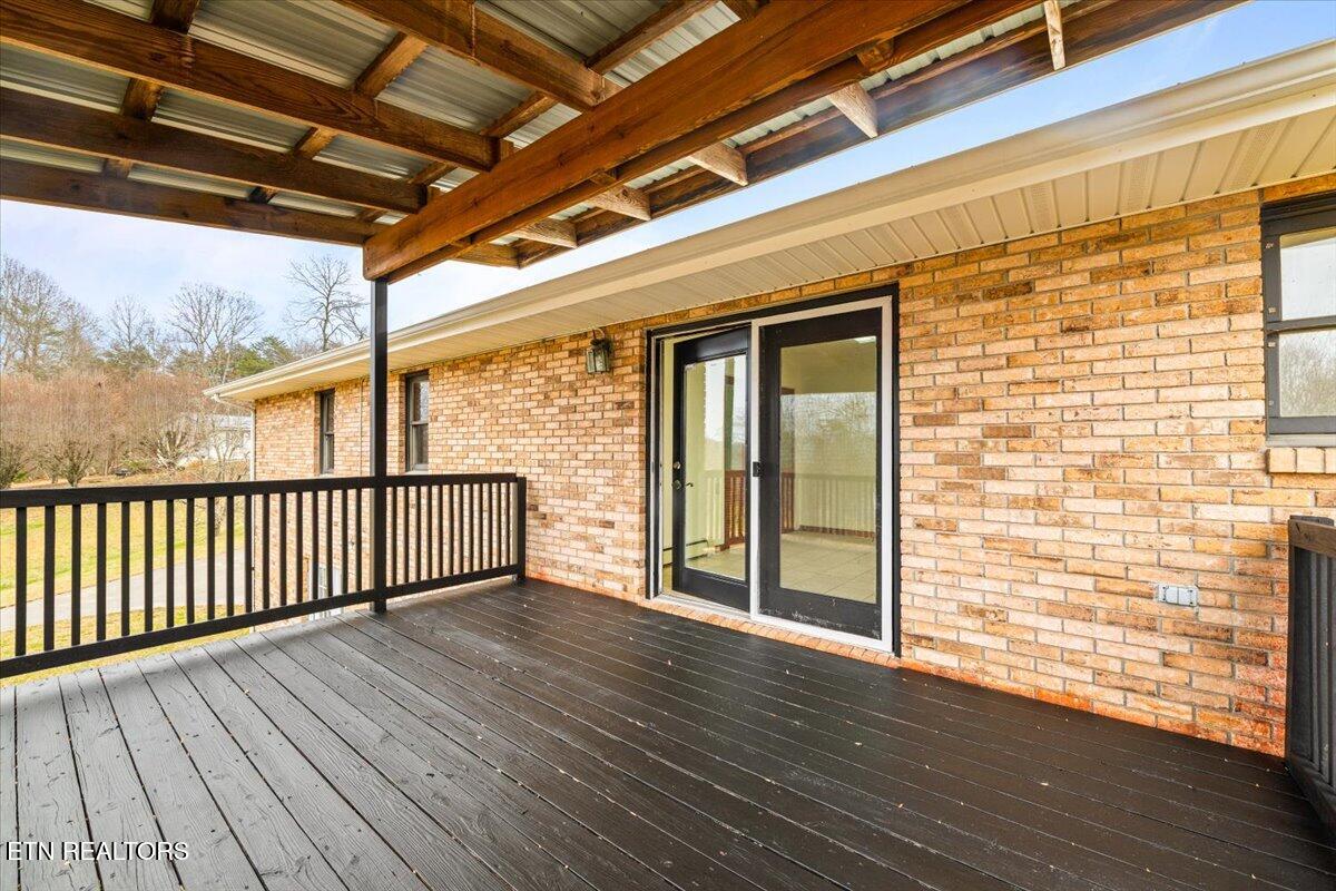 261 Lance Lane Lafollette TN 37766