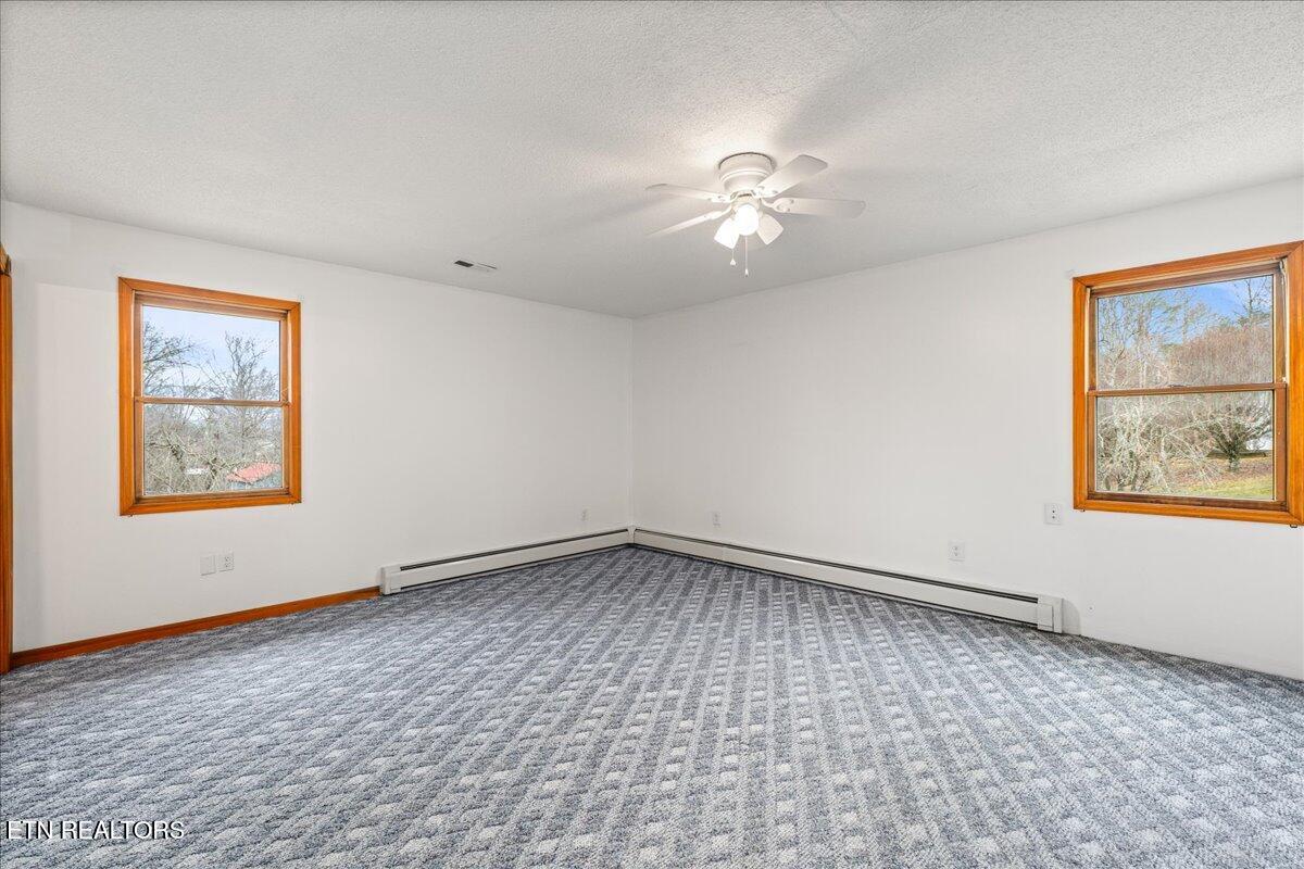 261 Lance Lane Lafollette TN 37766