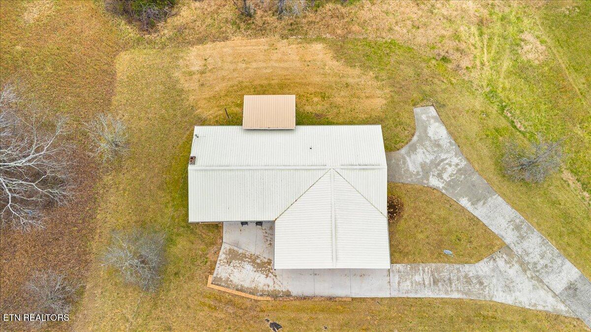 261 Lance Lane Lafollette TN 37766