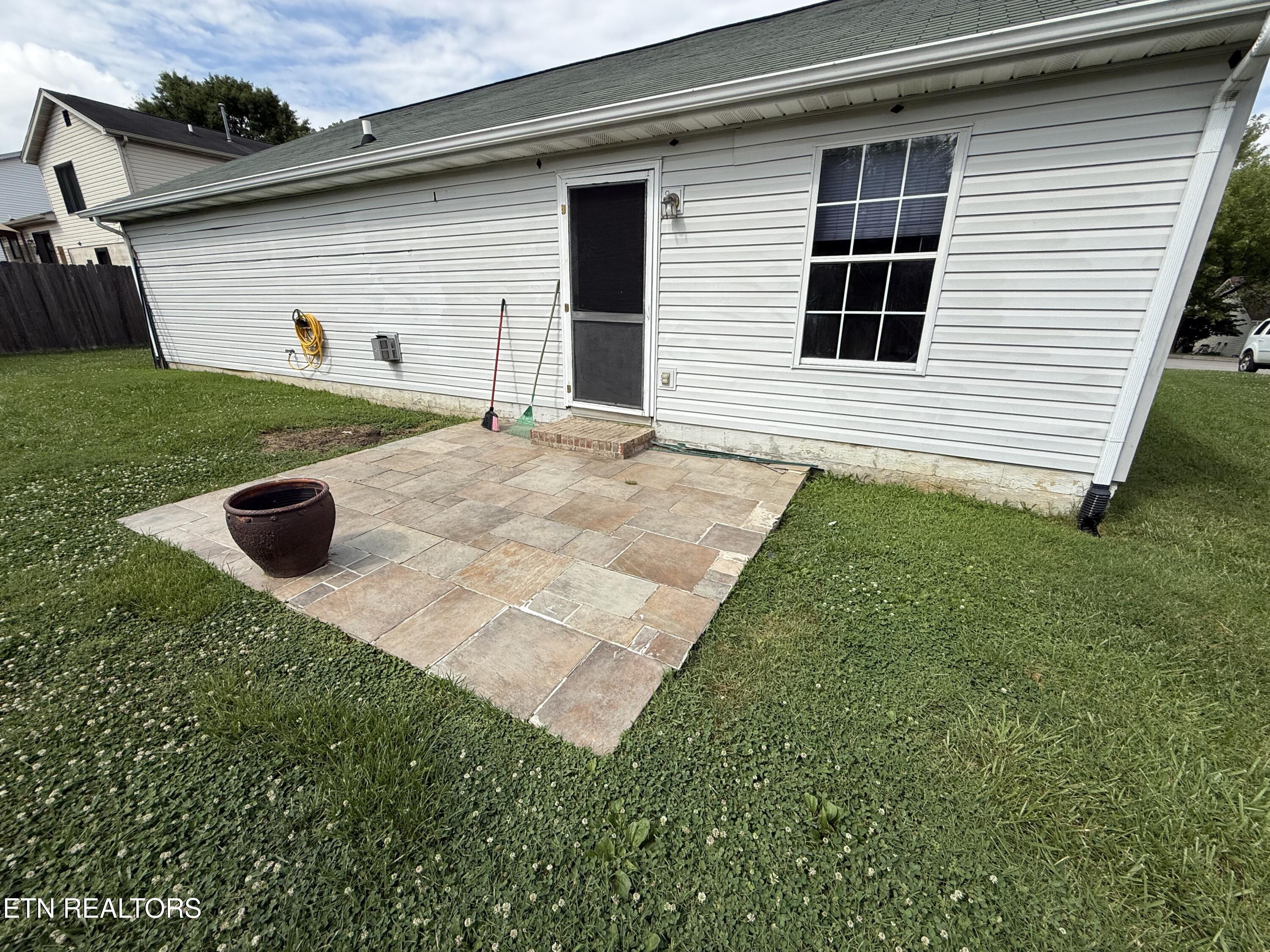 6829 Saint Croix Lane Knoxville TN 37918