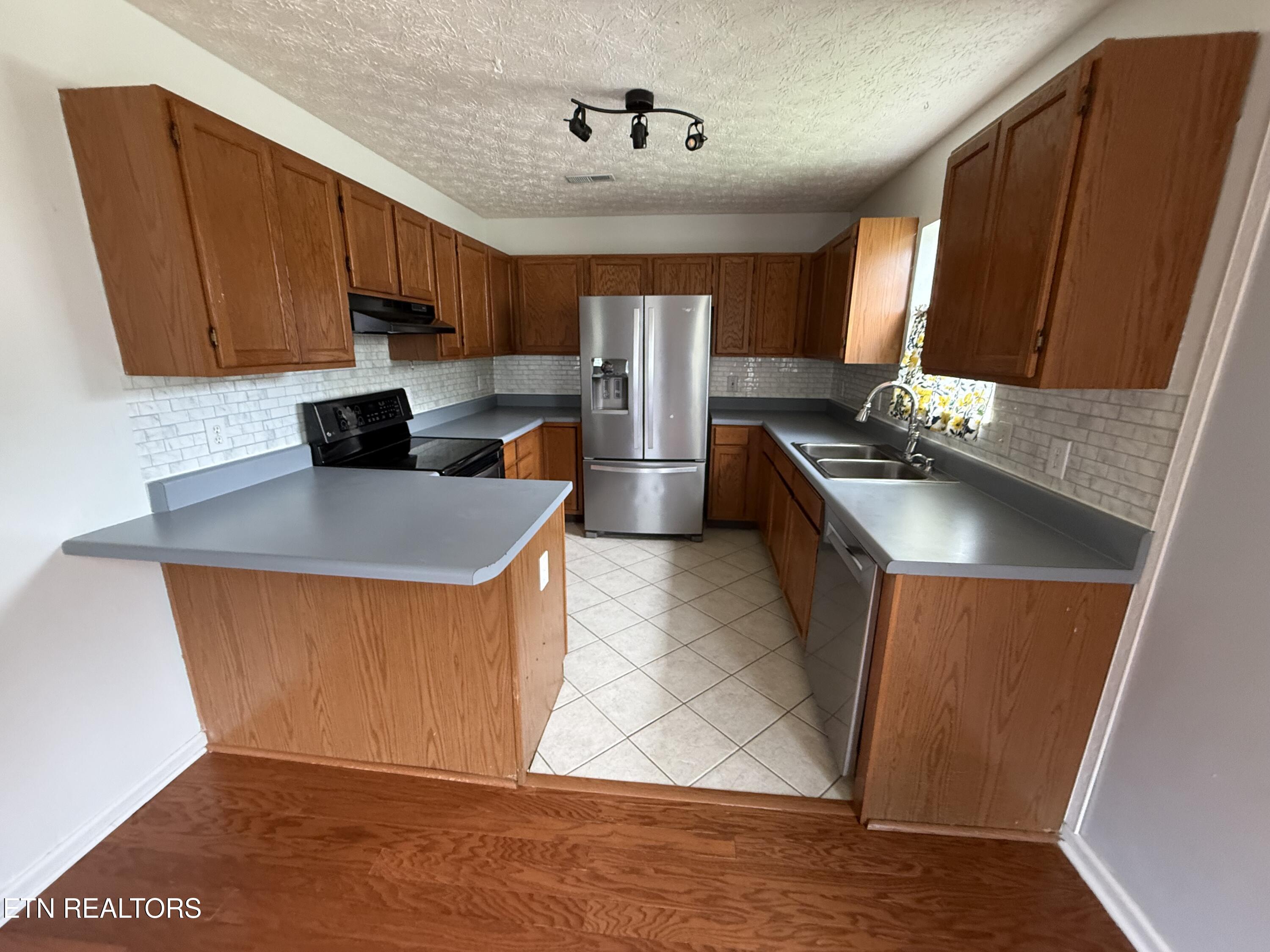 6829 Saint Croix Lane Knoxville TN 37918