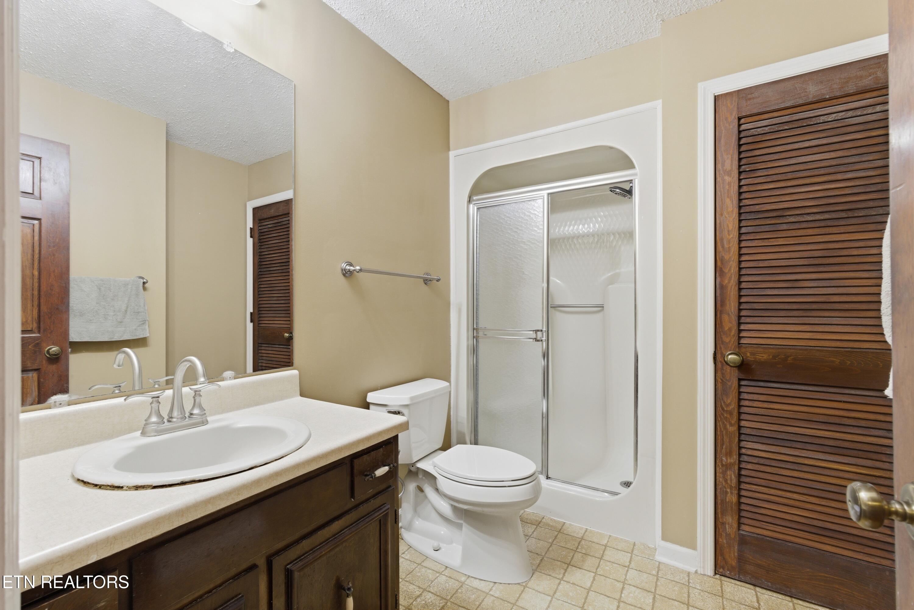 8805 Prairie Schooner Circle Soddy-daisy TN 37379
