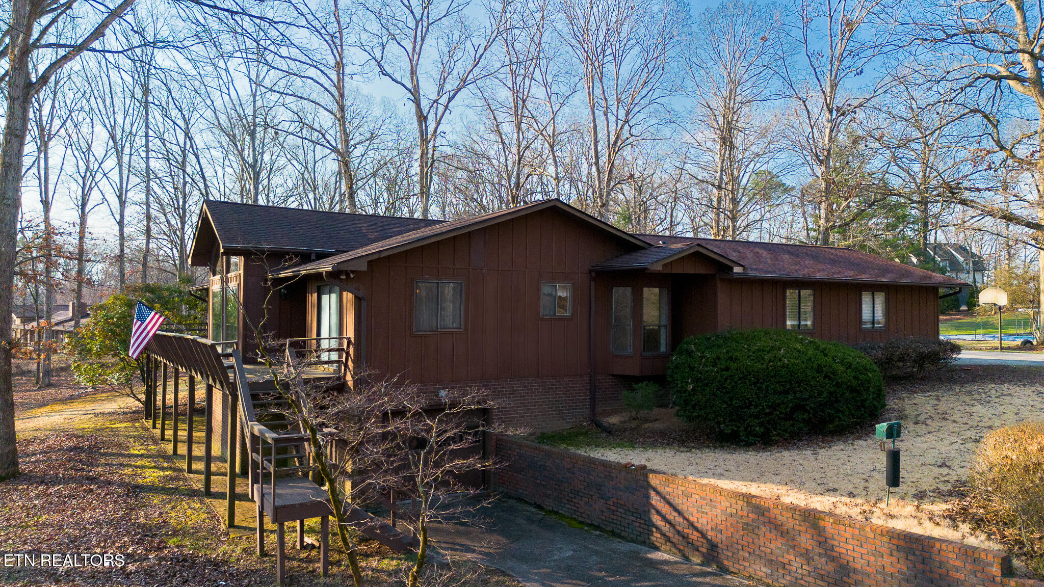 8805 Prairie Schooner Circle Soddy-daisy TN 37379