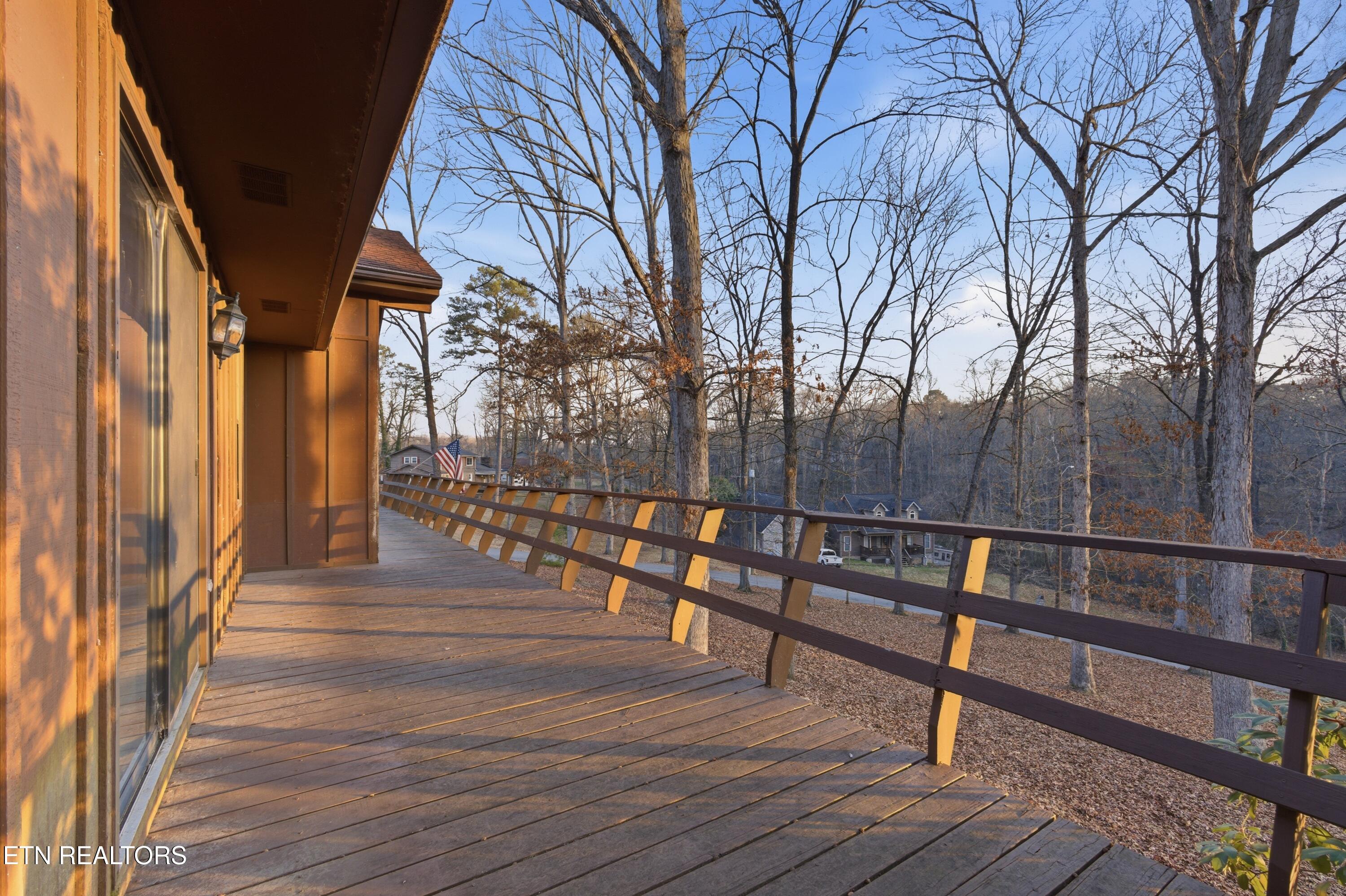 8805 Prairie Schooner Circle Soddy-daisy TN 37379