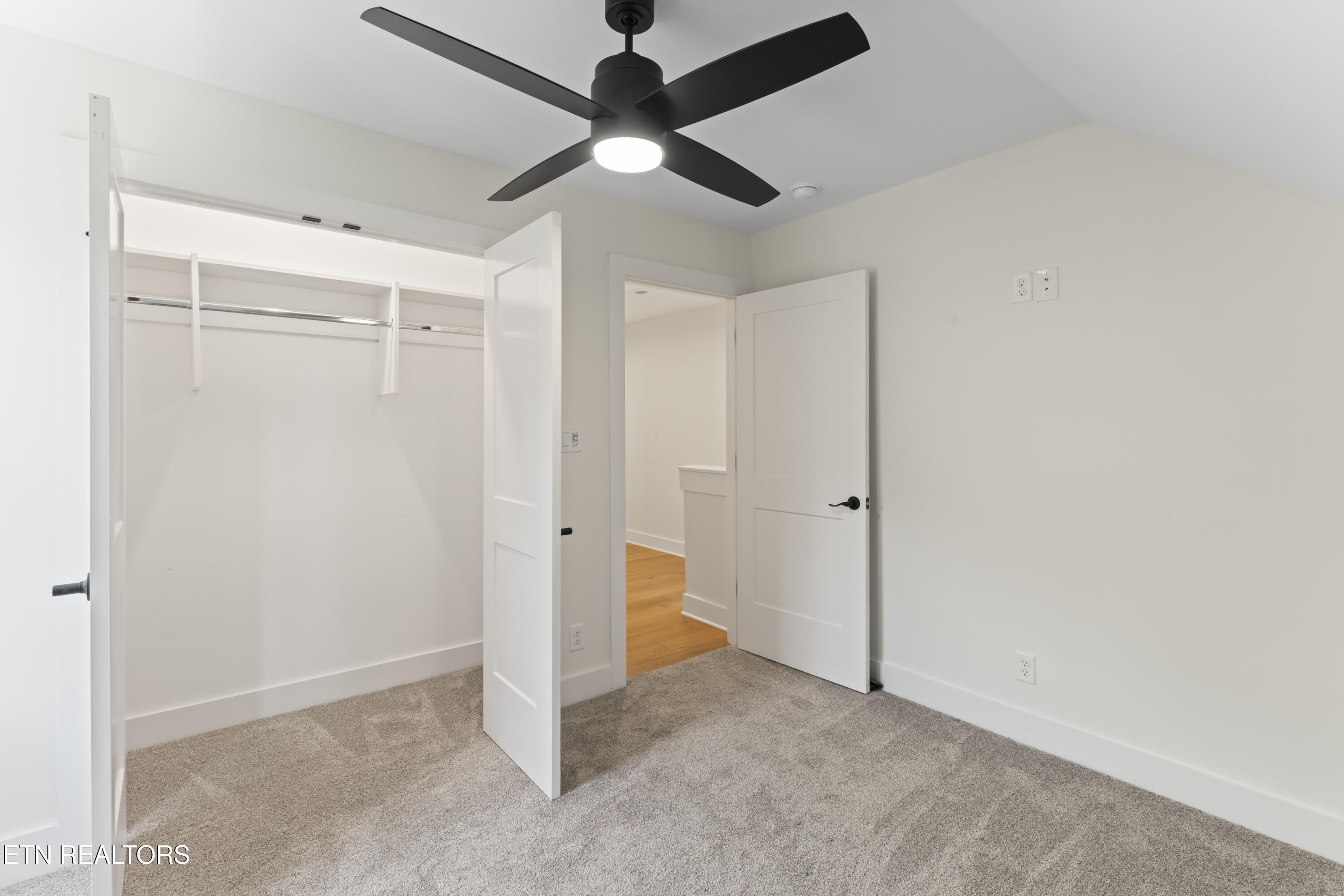 208 Mialaquo Circle Loudon TN 37774