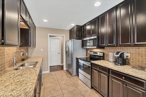 645 Berrywood Drive Maryville TN 37801