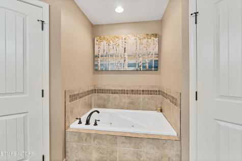 645 Berrywood Drive Maryville TN 37801