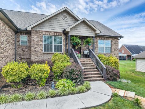645 Berrywood Drive Maryville TN 37801
