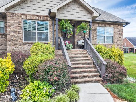 645 Berrywood Drive Maryville TN 37801