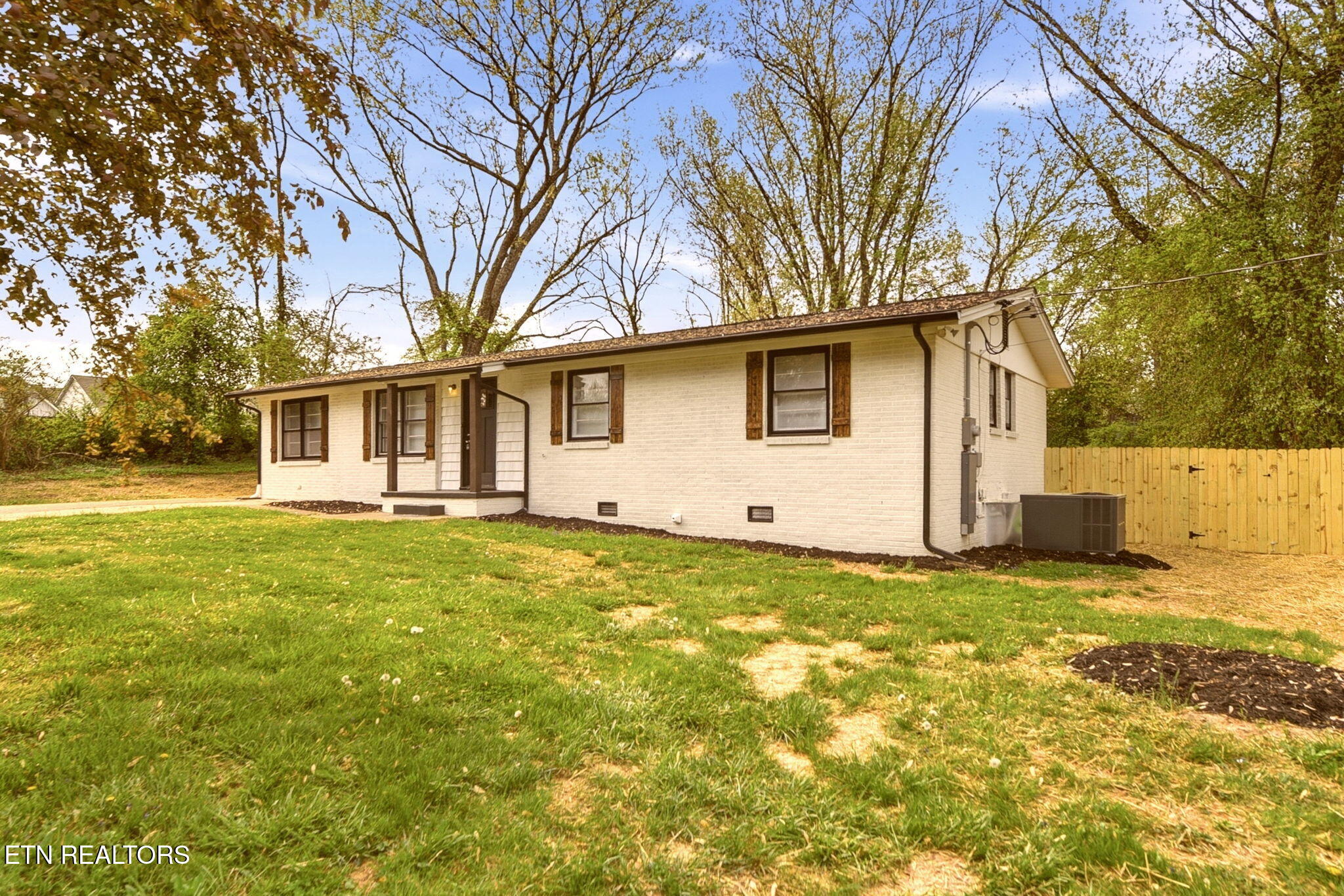3325 Lobetti Road Knoxville TN 37931
