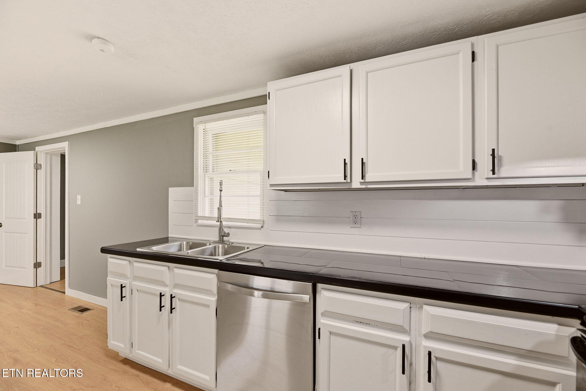 3325 Lobetti Road Knoxville TN 37931