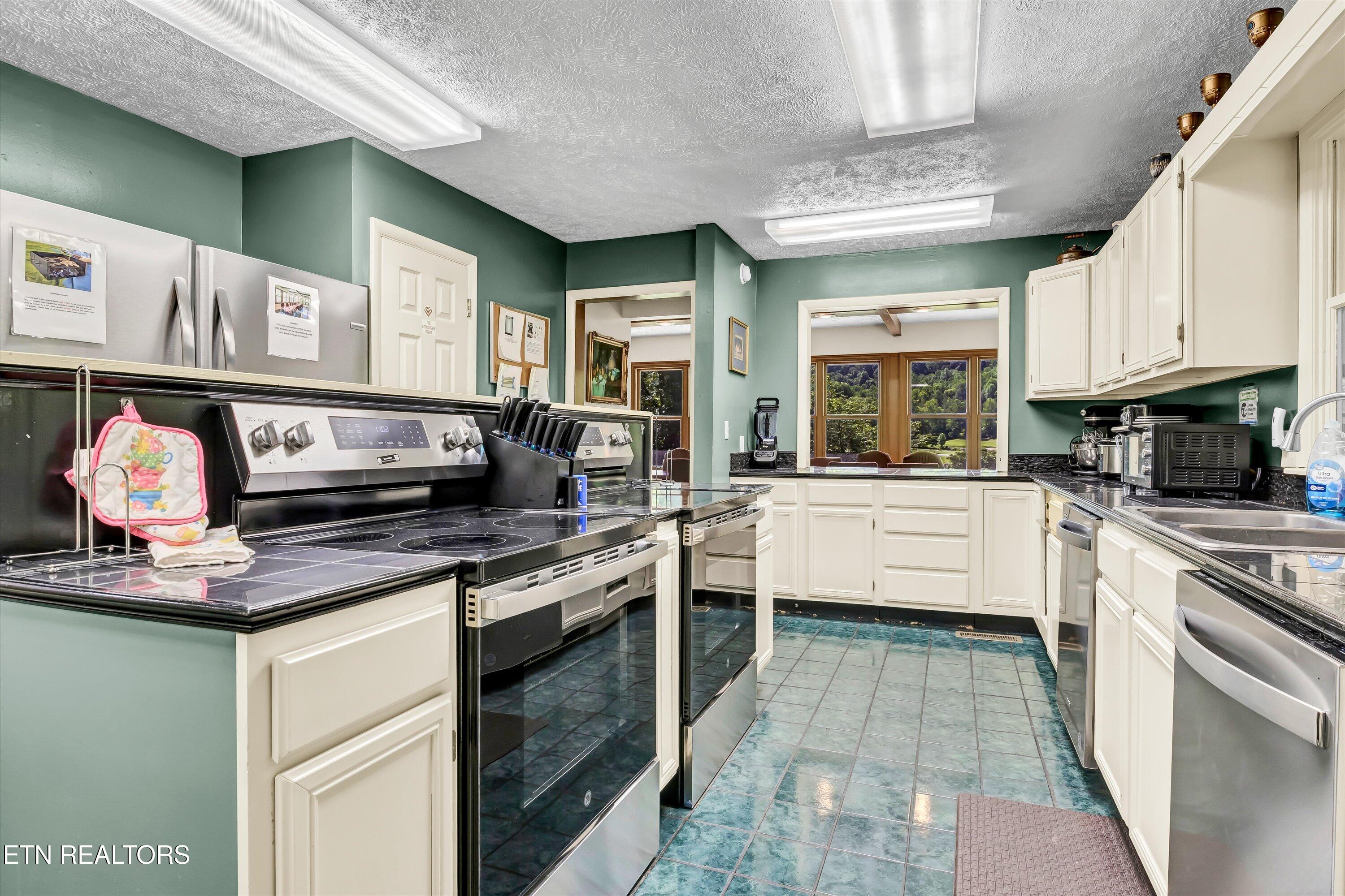 3950 Castle Road Gatlinburg TN 37738