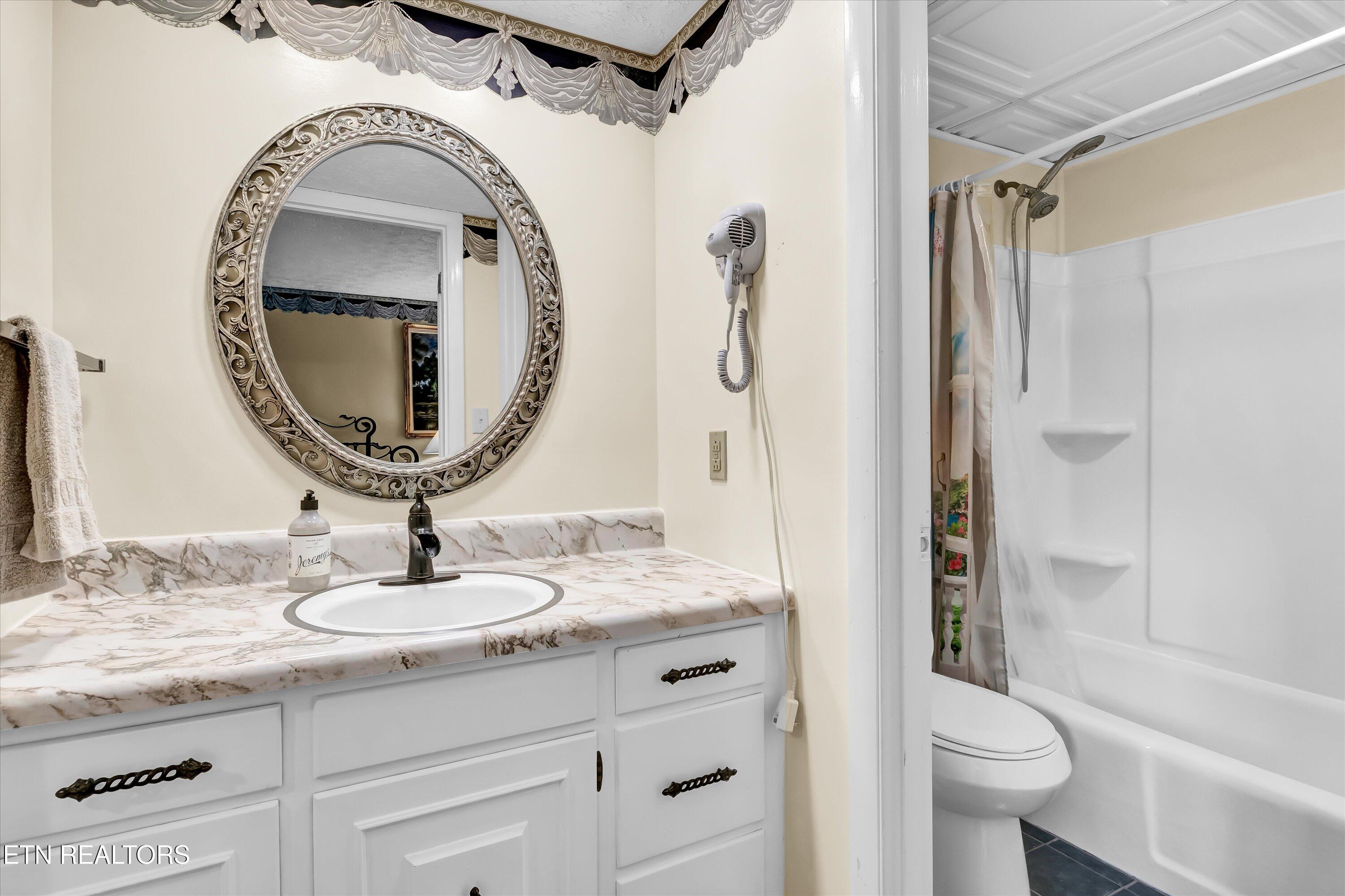 3950 Castle Road Gatlinburg TN 37738