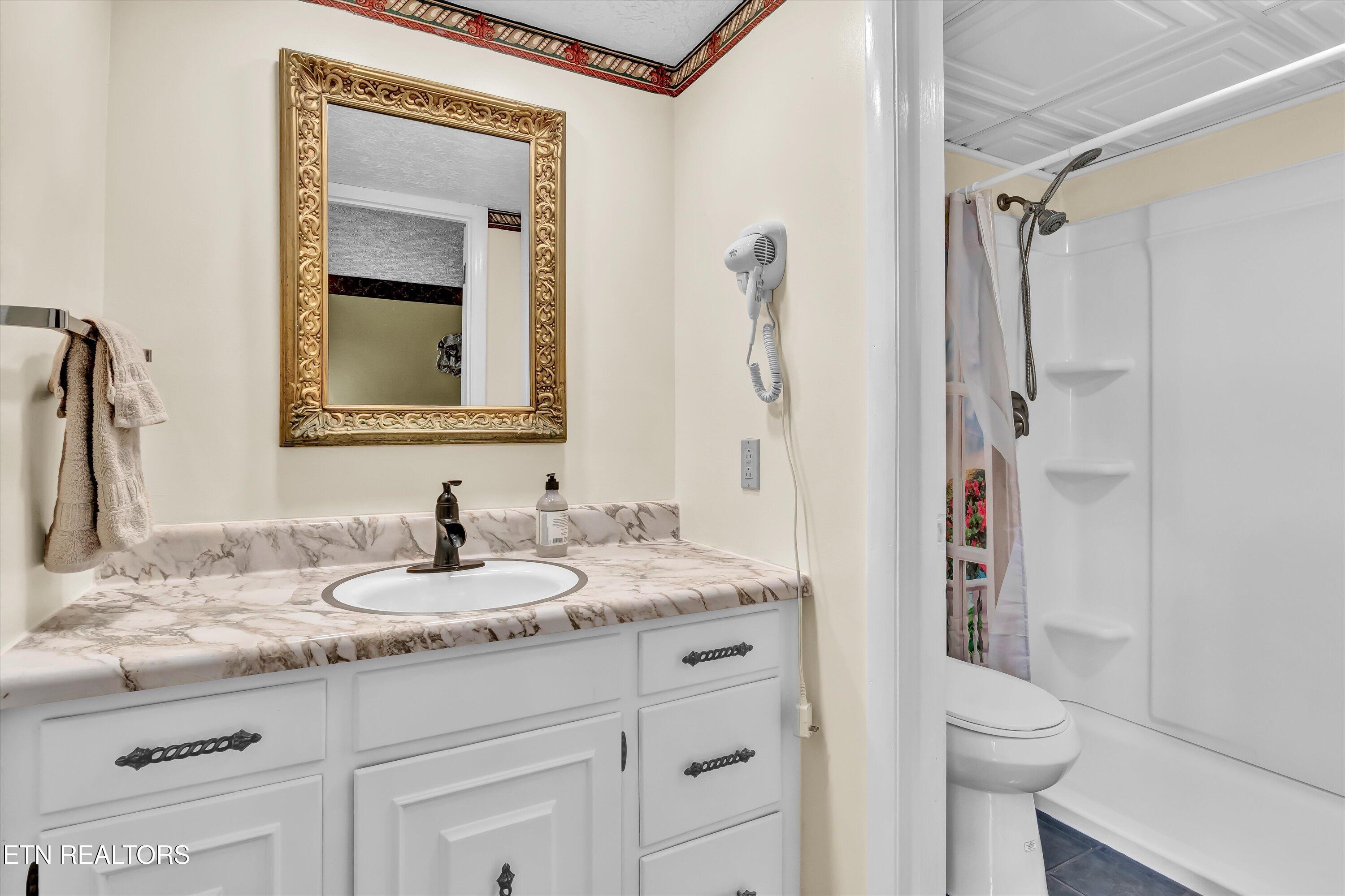 3950 Castle Road Gatlinburg TN 37738