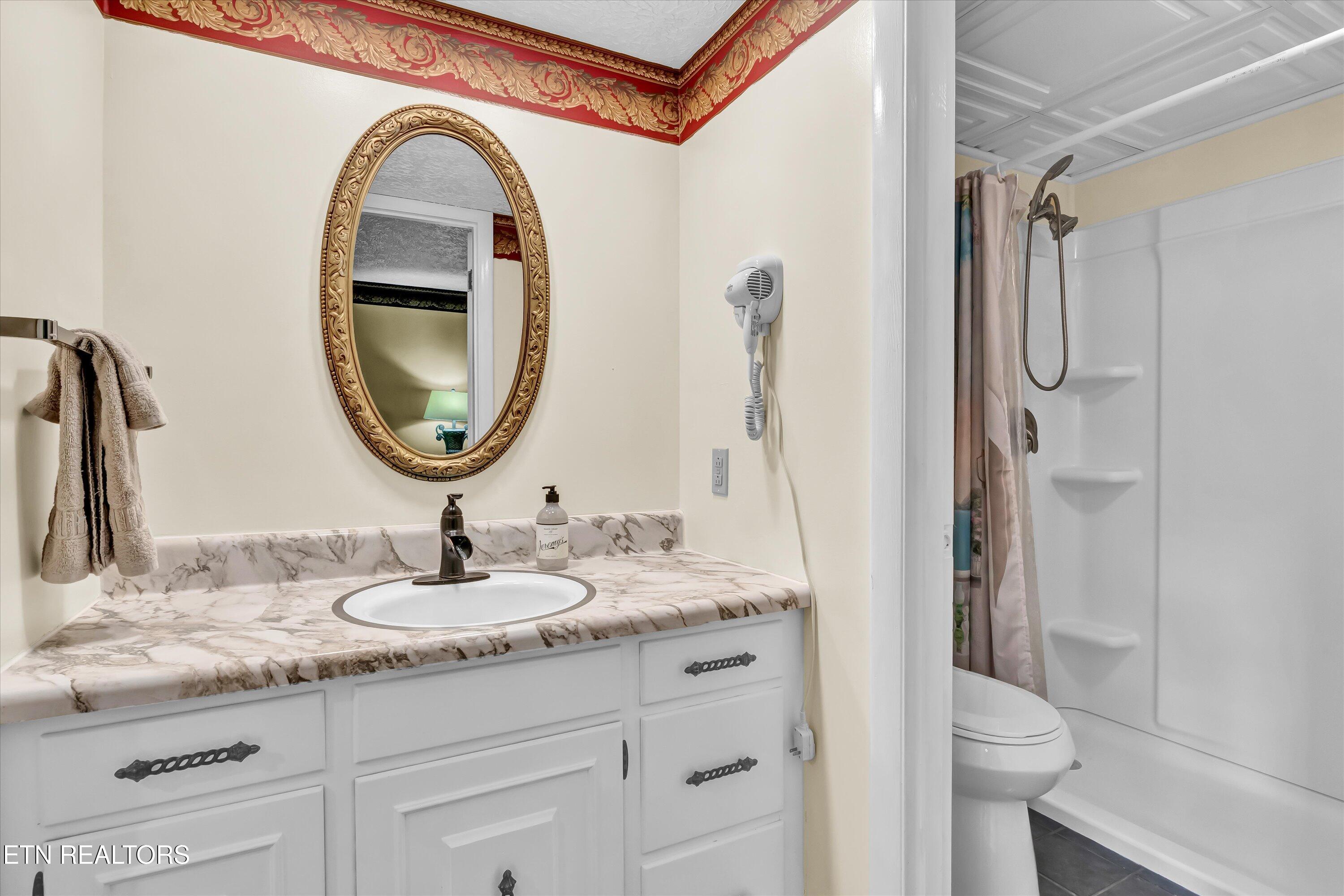 3950 Castle Road Gatlinburg TN 37738