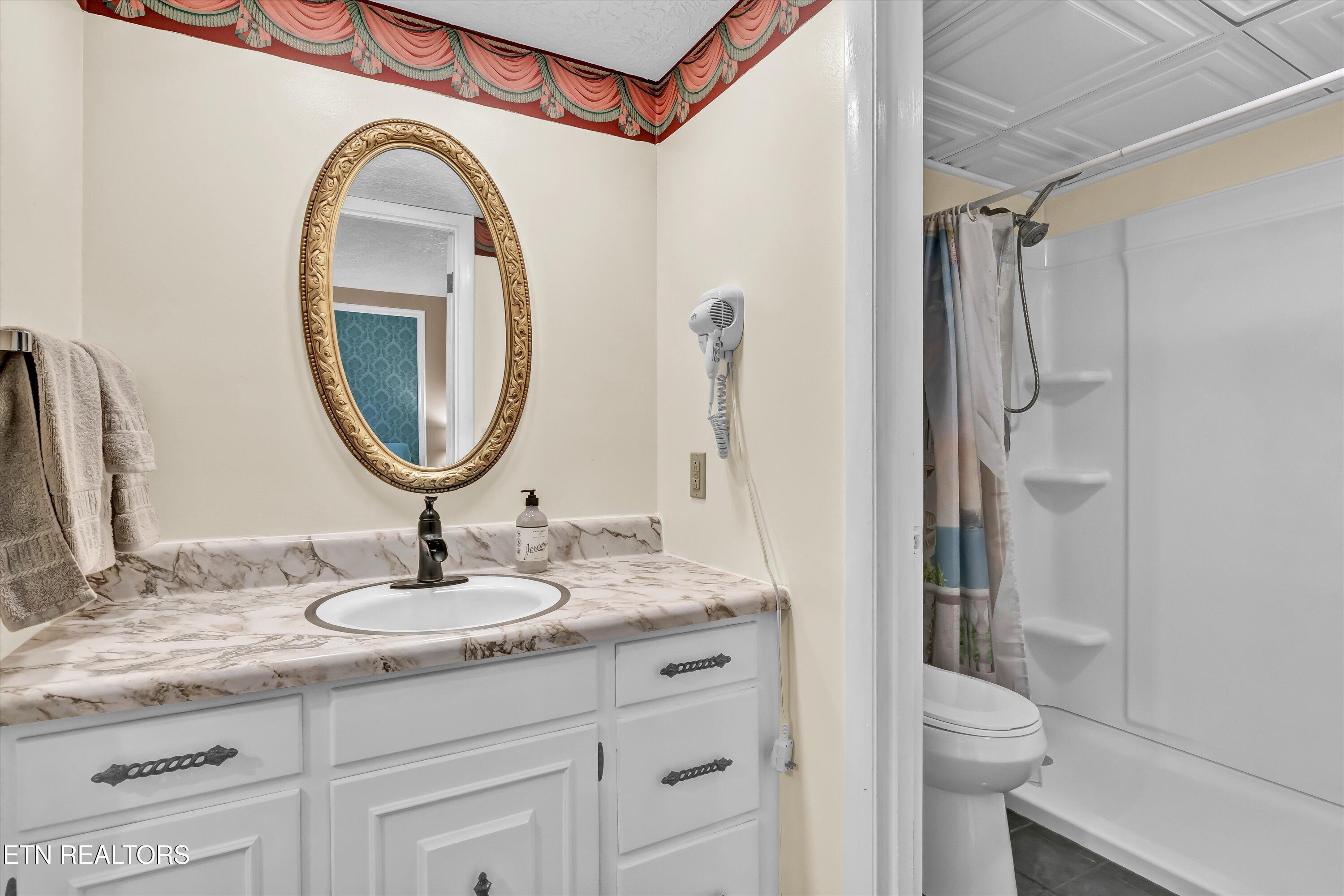 3950 Castle Road Gatlinburg TN 37738