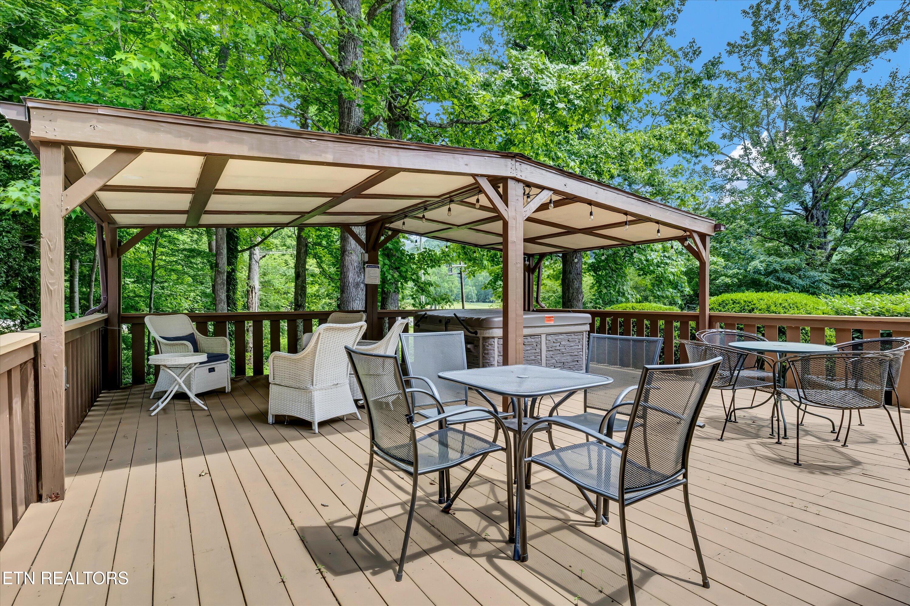 3950 Castle Road Gatlinburg TN 37738